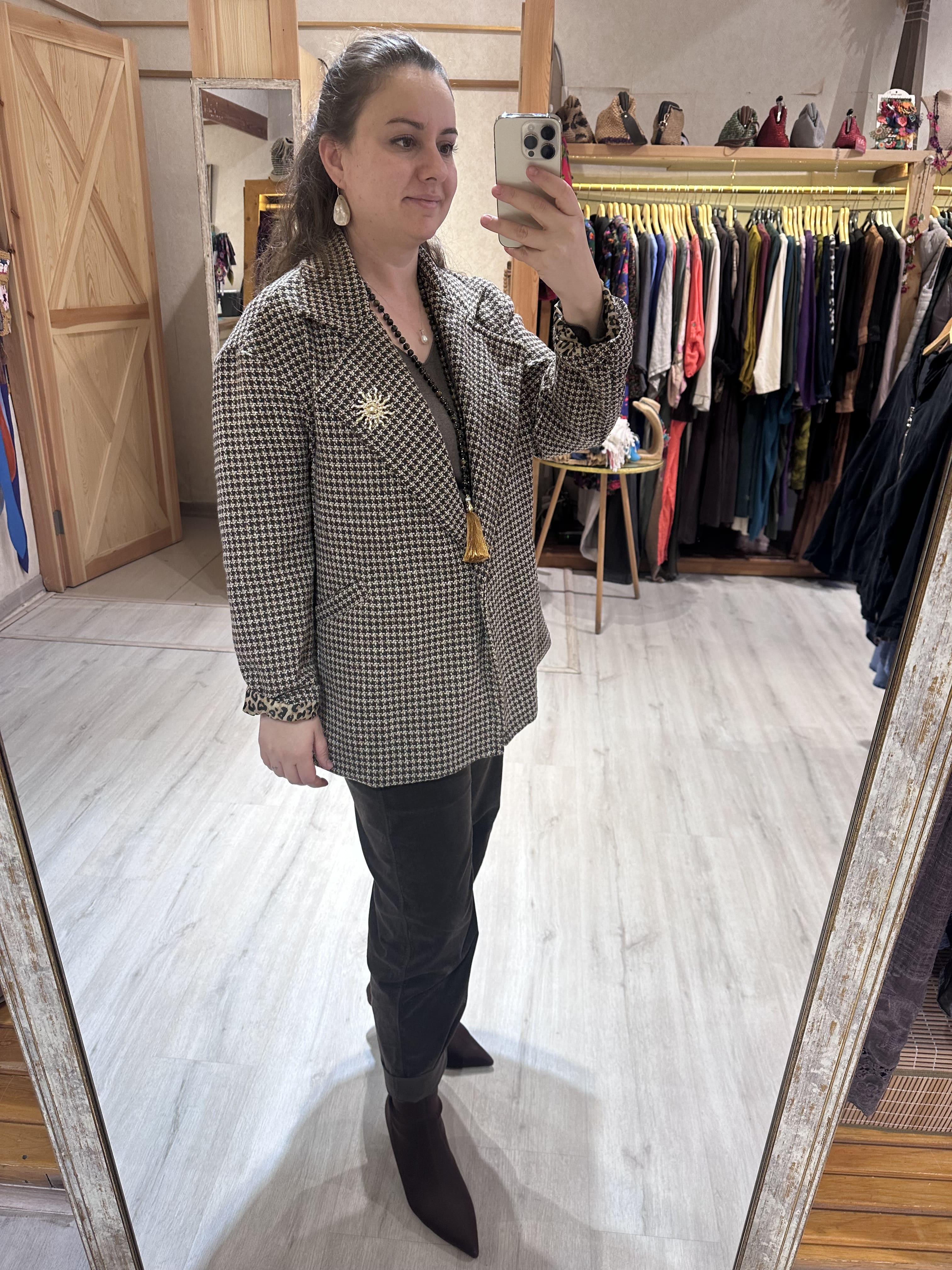 Güneş Broşlu Ekoseli Keçe Ceket SN799