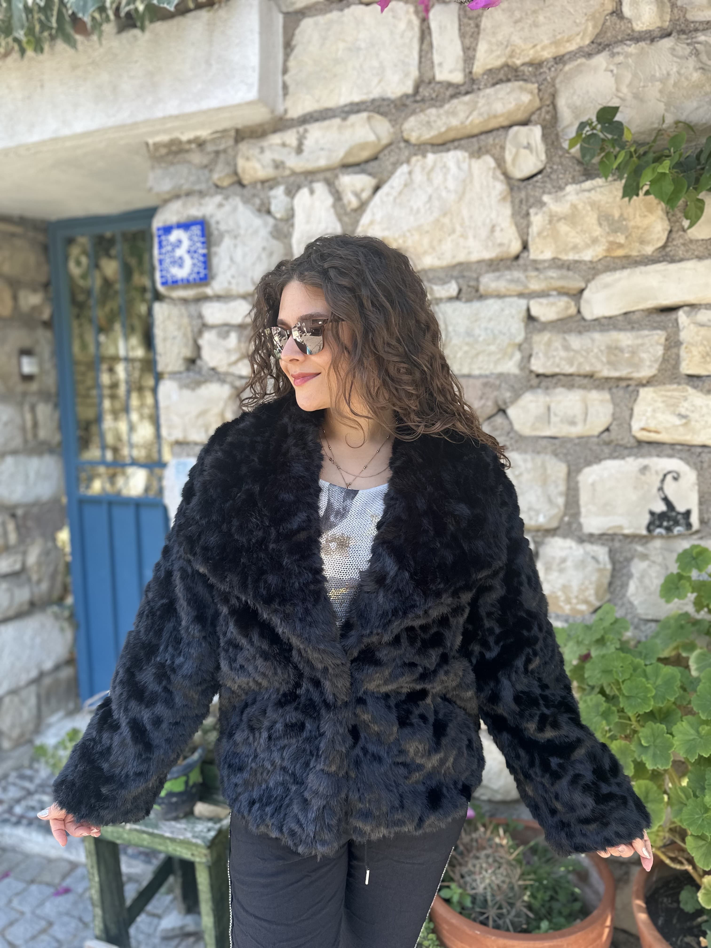 Kısa Kürklü Kaban 6088 - Siyah