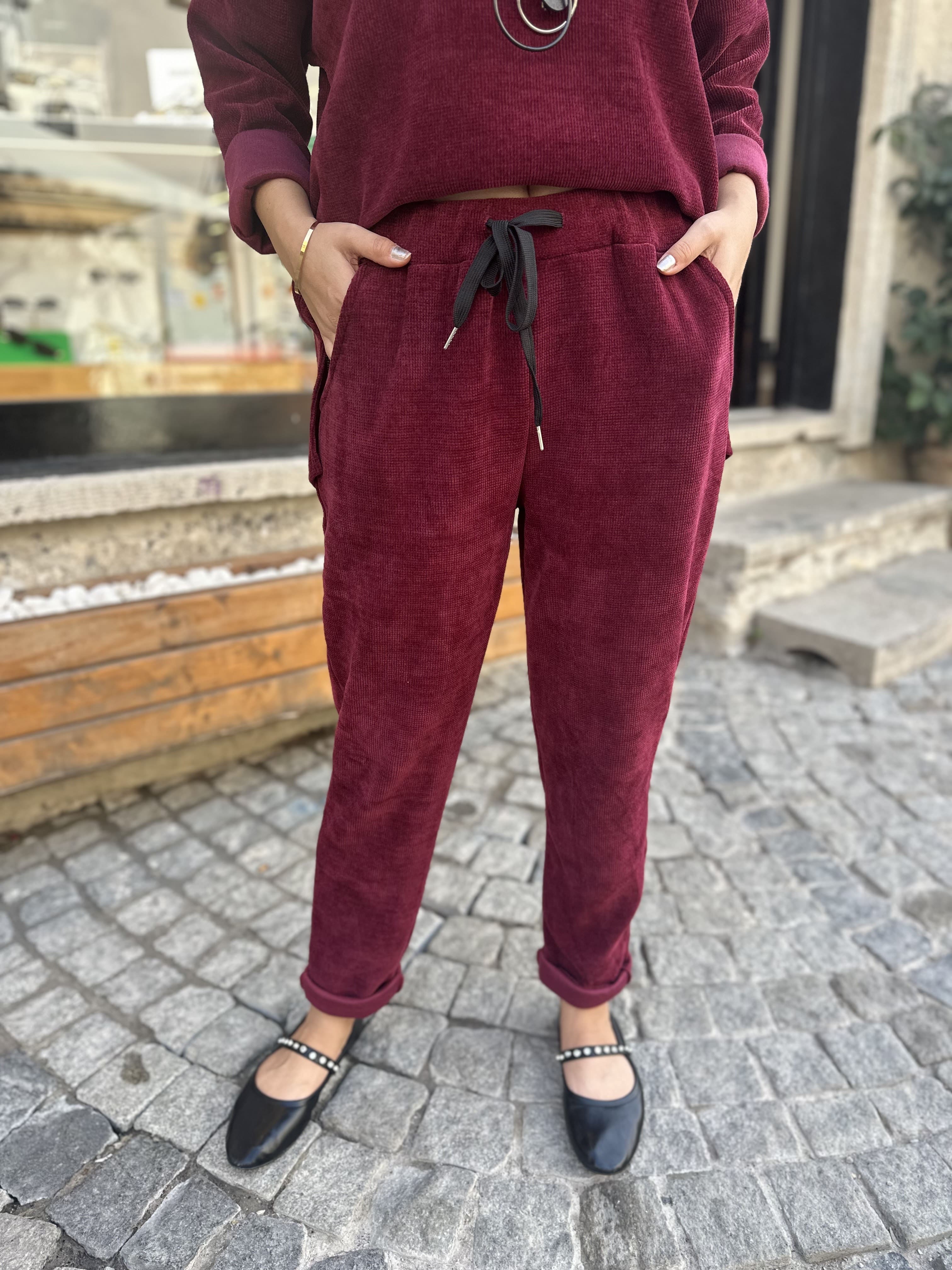Düz Desen Kolyeli Kadife Takım  - Bordo