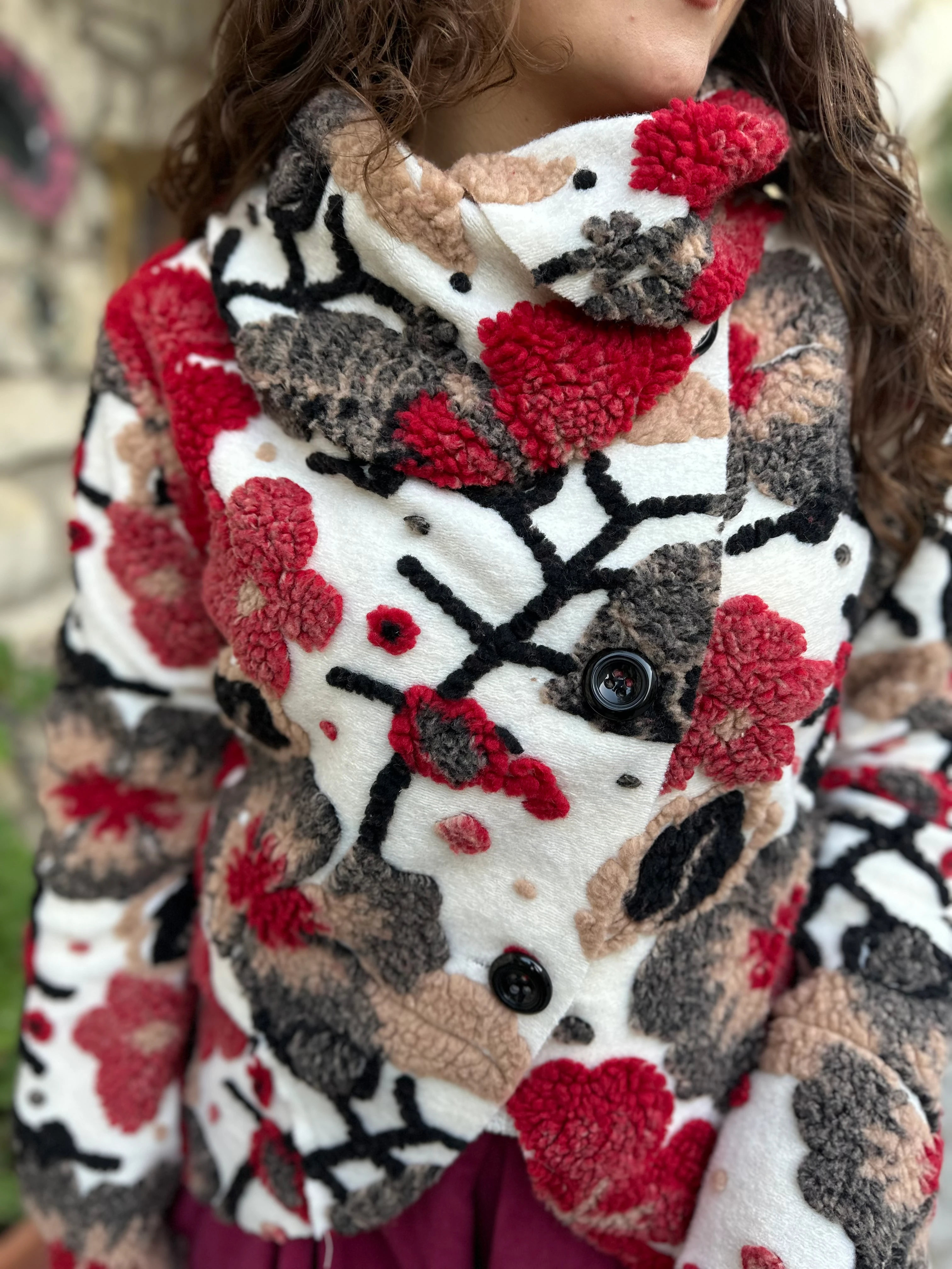 Yaprak Desen Asimetrik Kesim Keçe Şallı Kap 5907