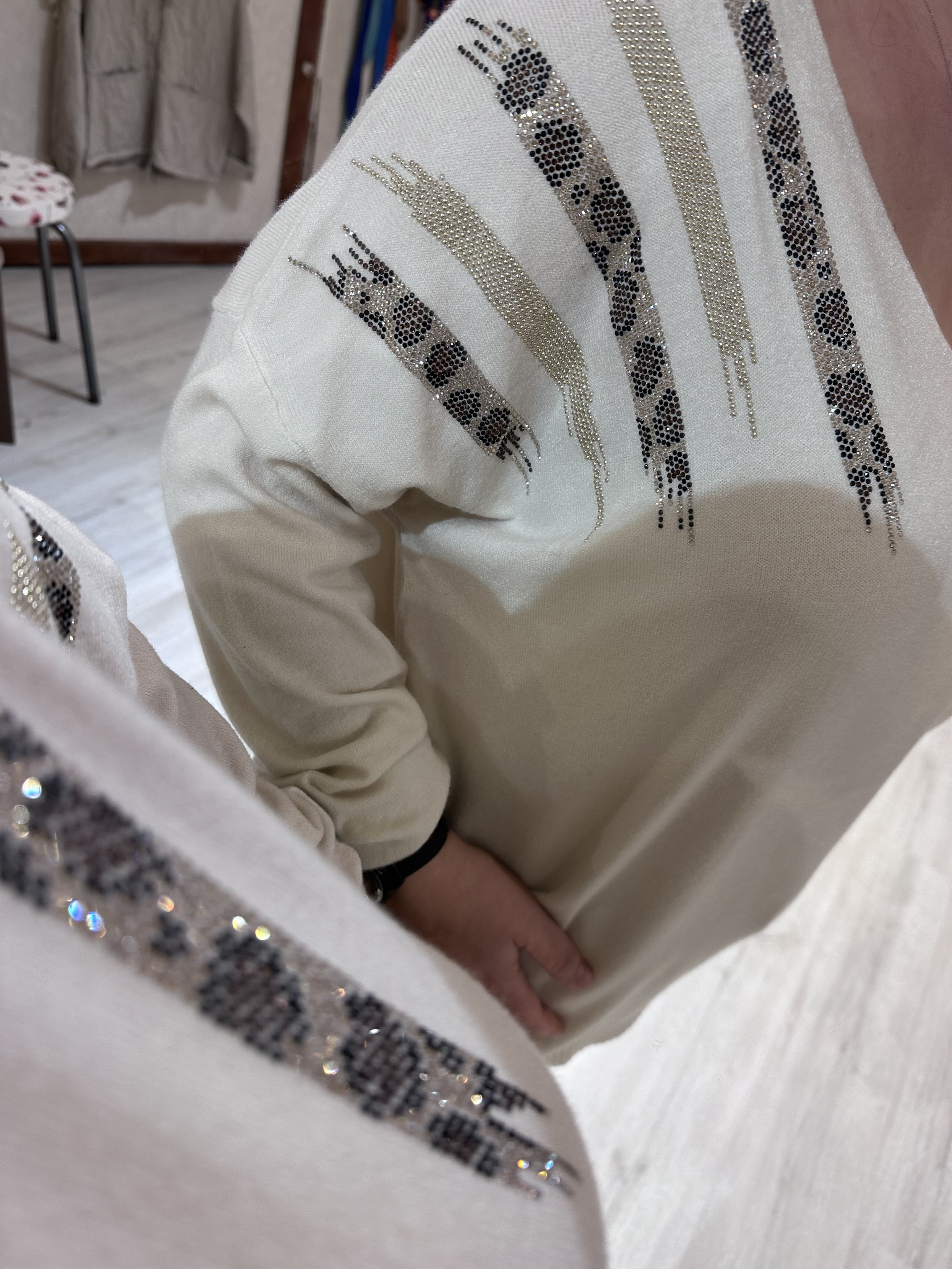 İtalyan V Yaka Bluz 20011