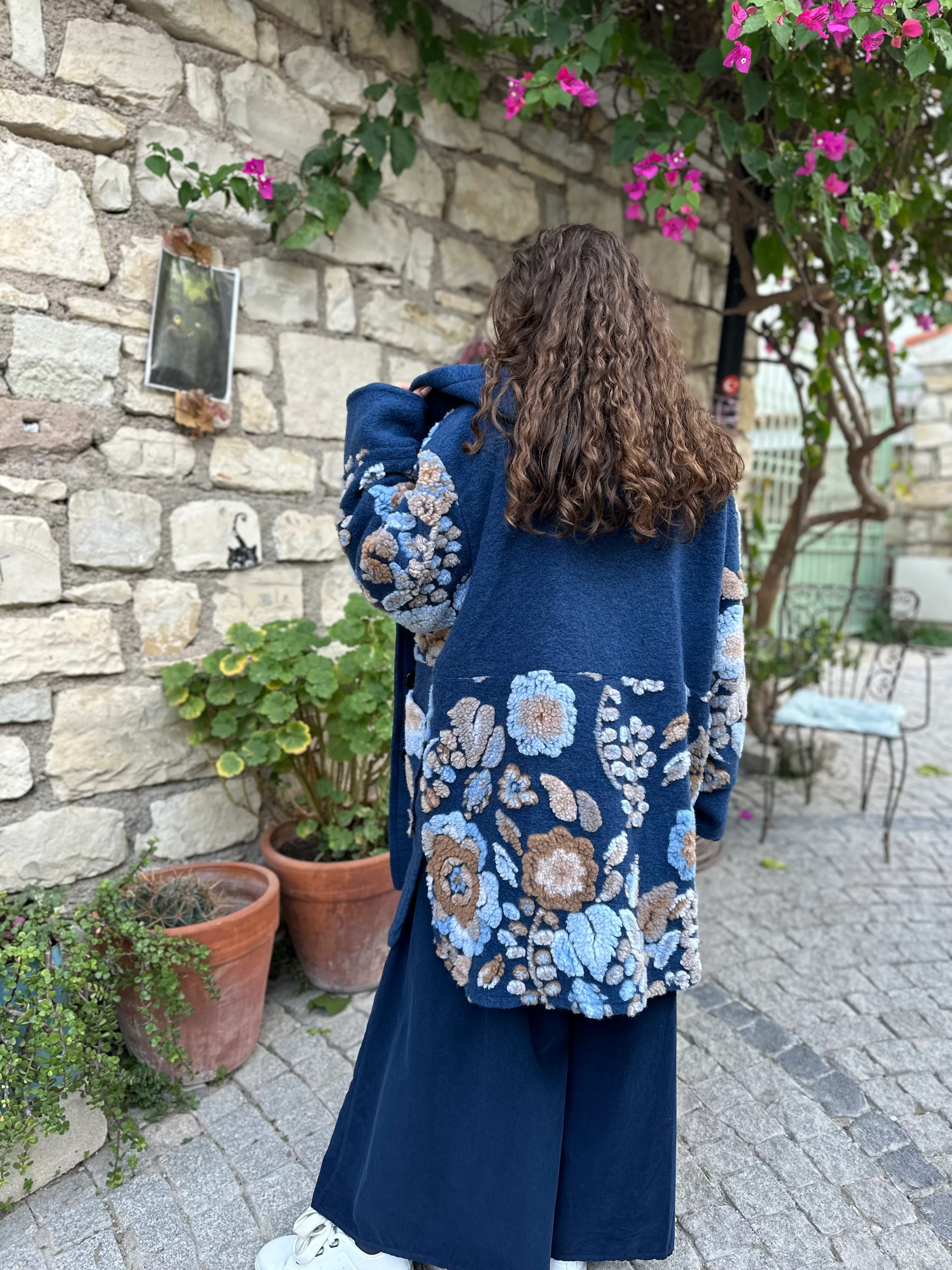 Yaprak Desen Astarlı Keçe Kaban A0017