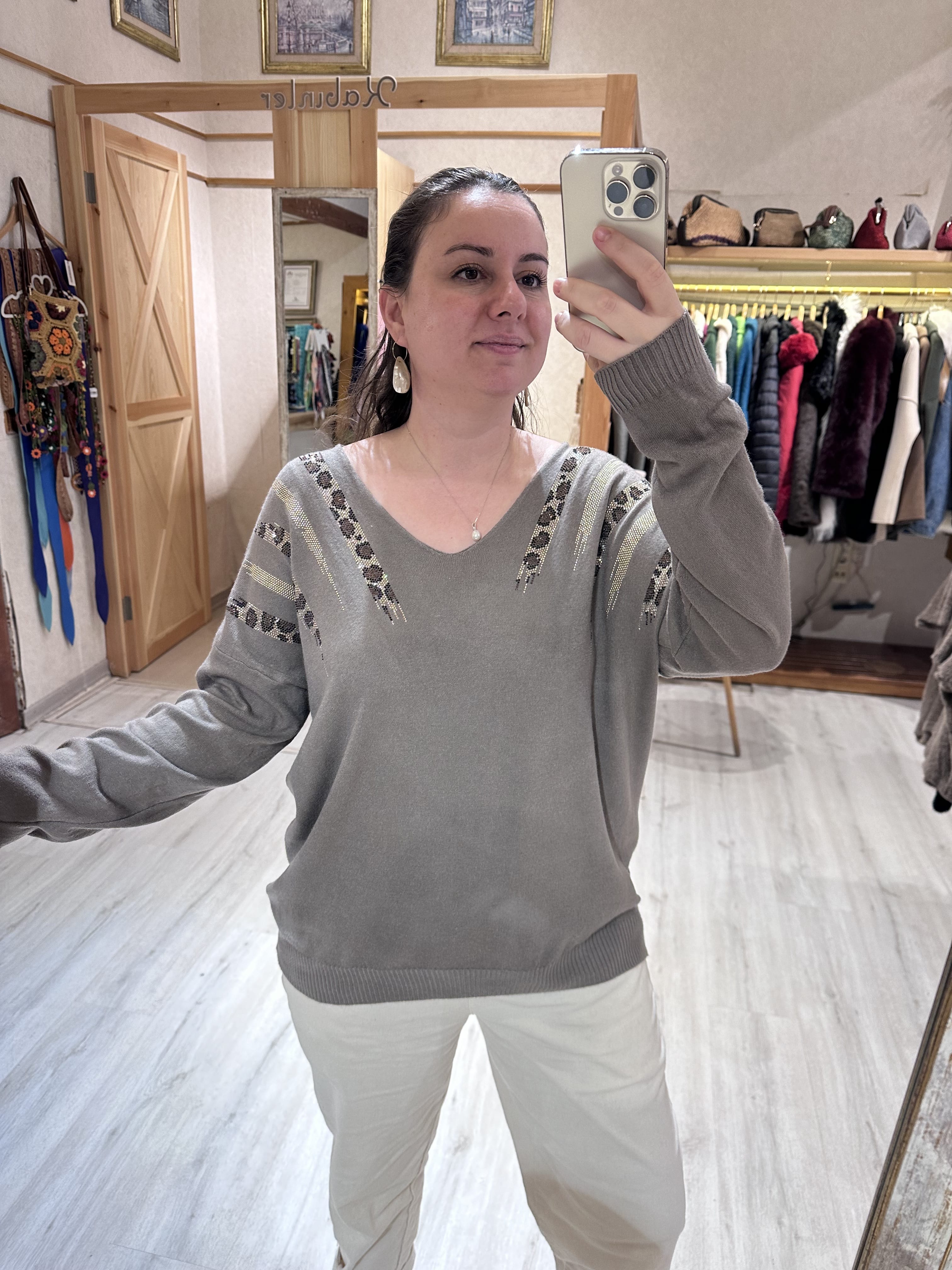 İtalyan V Yaka Bluz 20011 - VİZON