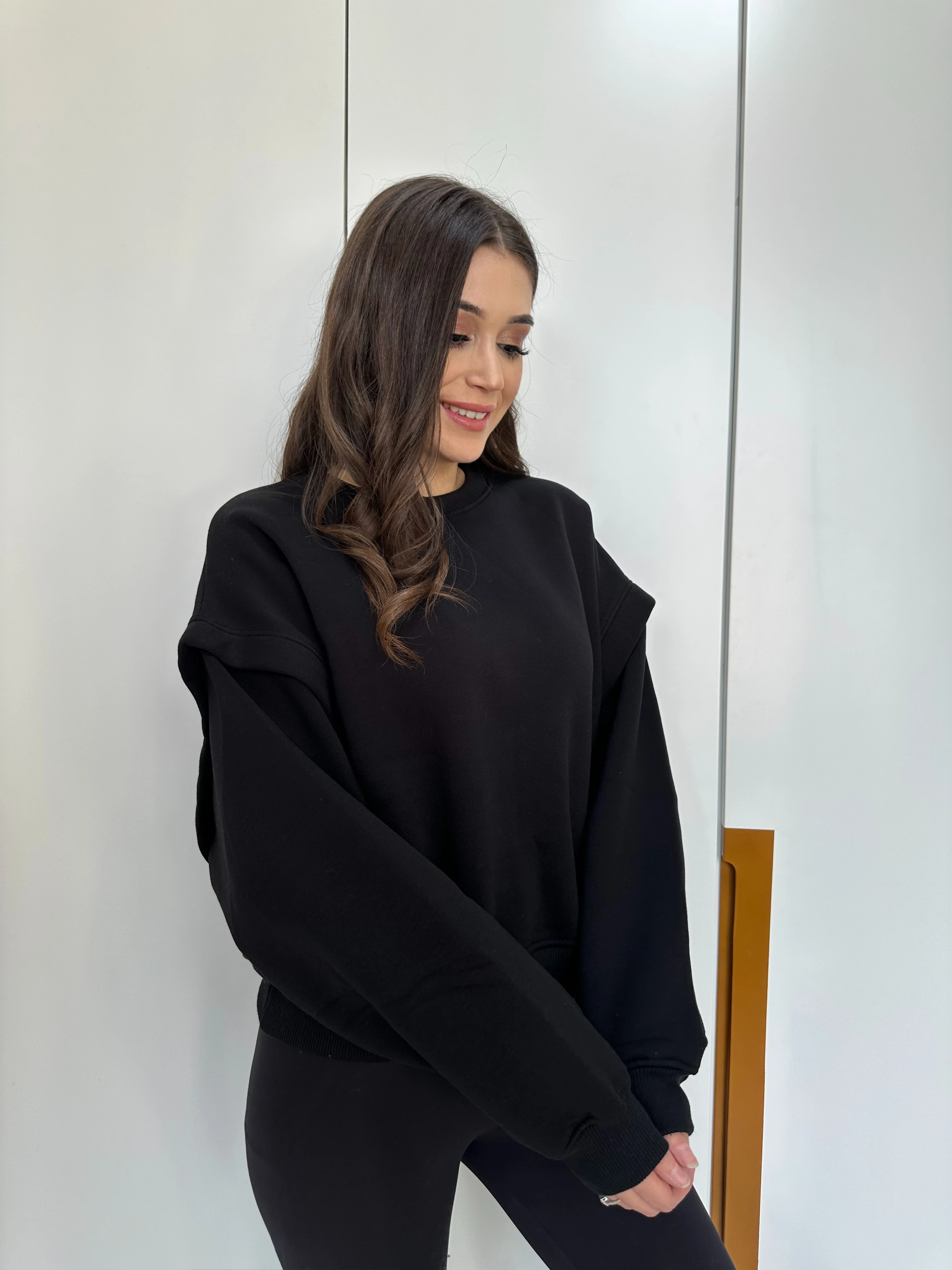 Kol Detaylı Sweatshirt