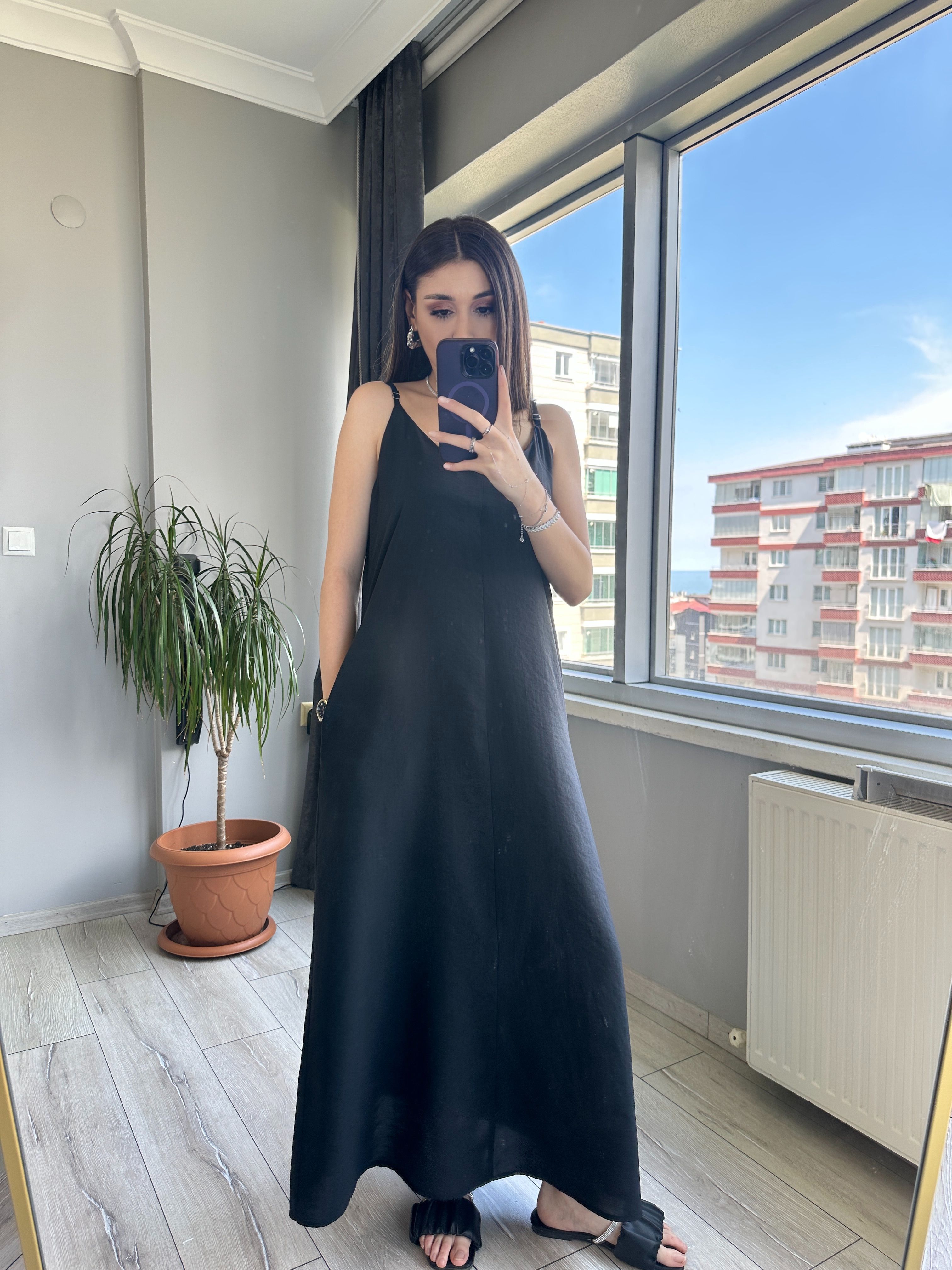 Askılı Salaş Elbise