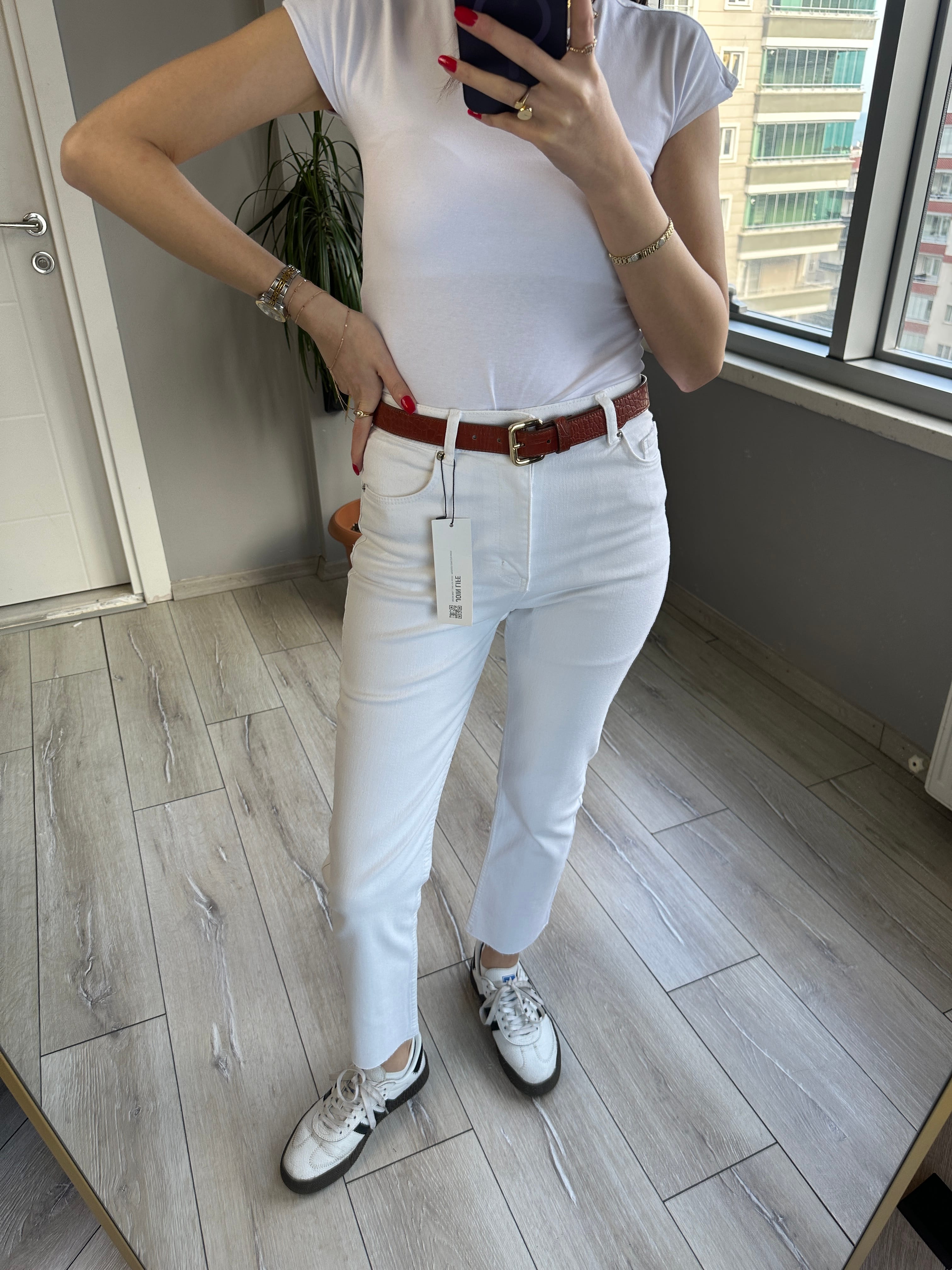 ZR Boyfit Beyaz Jean