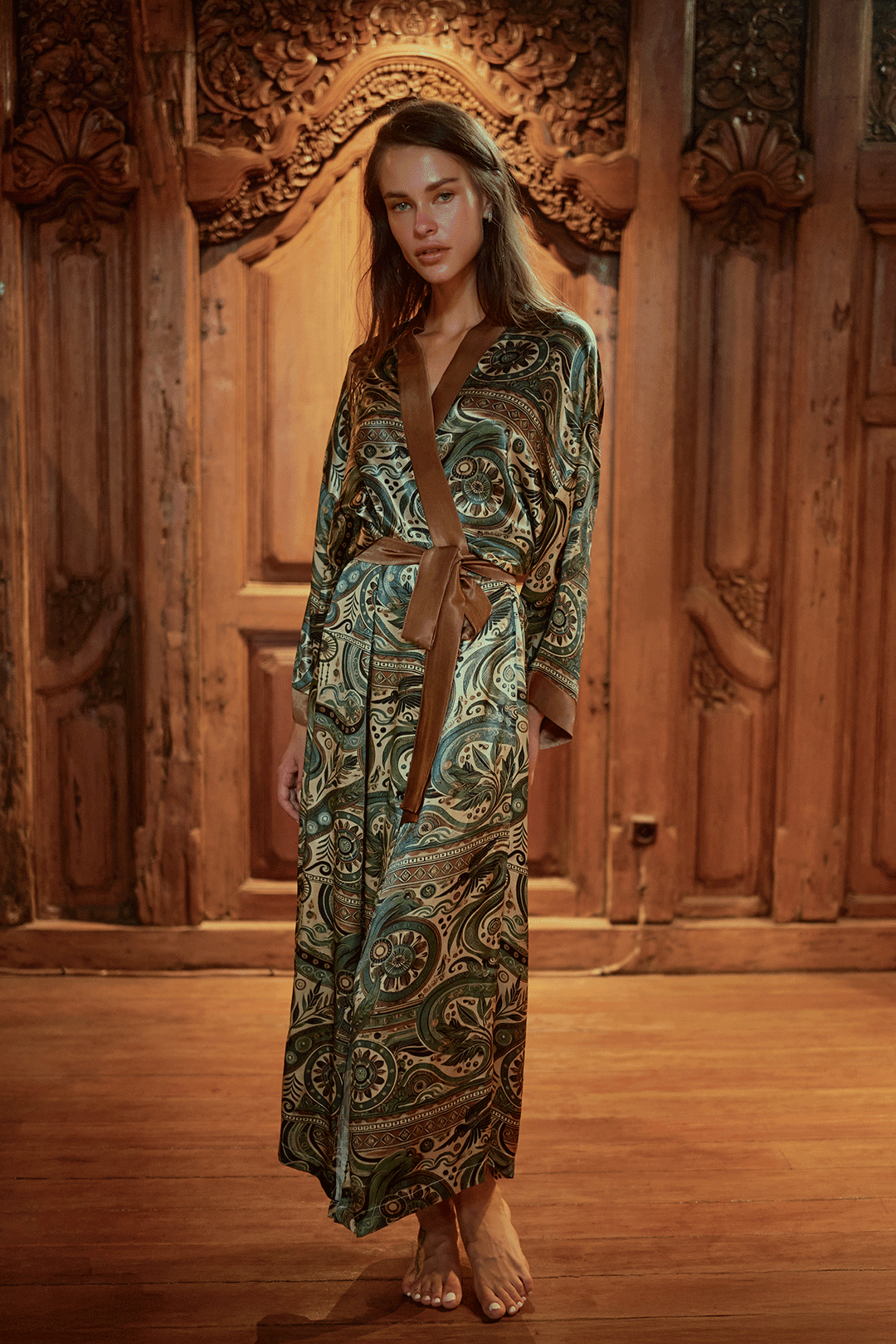 Oasis Nomad Women Kimono