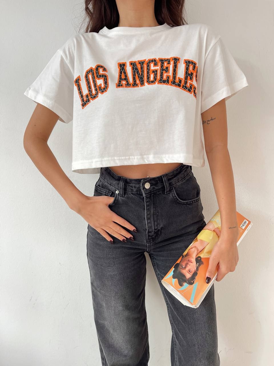 LOS ANGELES BASKILI CROP T-SHİRT