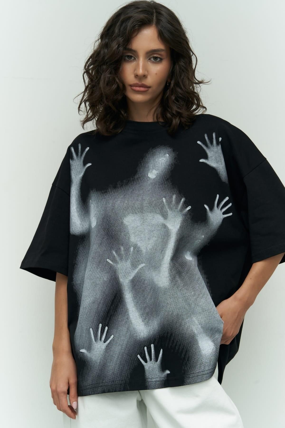 Ghost Oversize T-Shirt