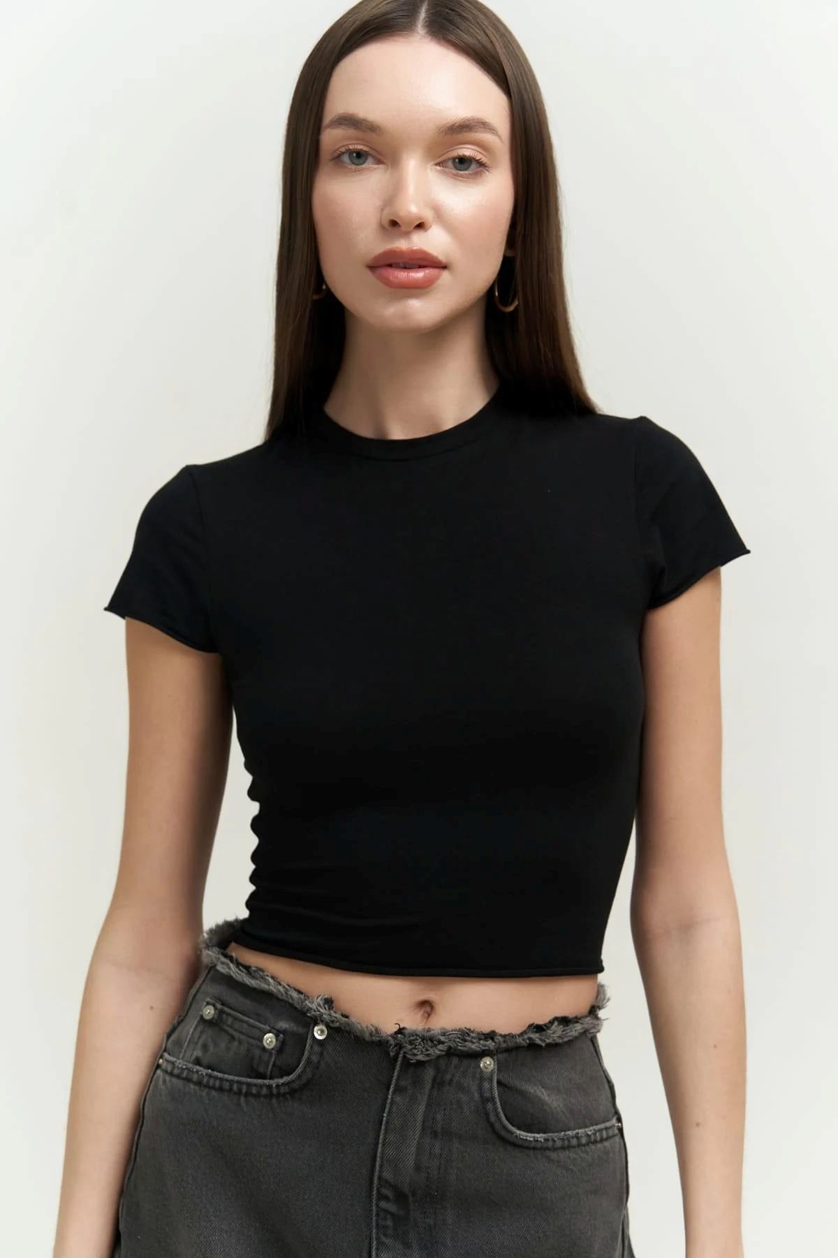 Amor Amor Crop T-Shirt