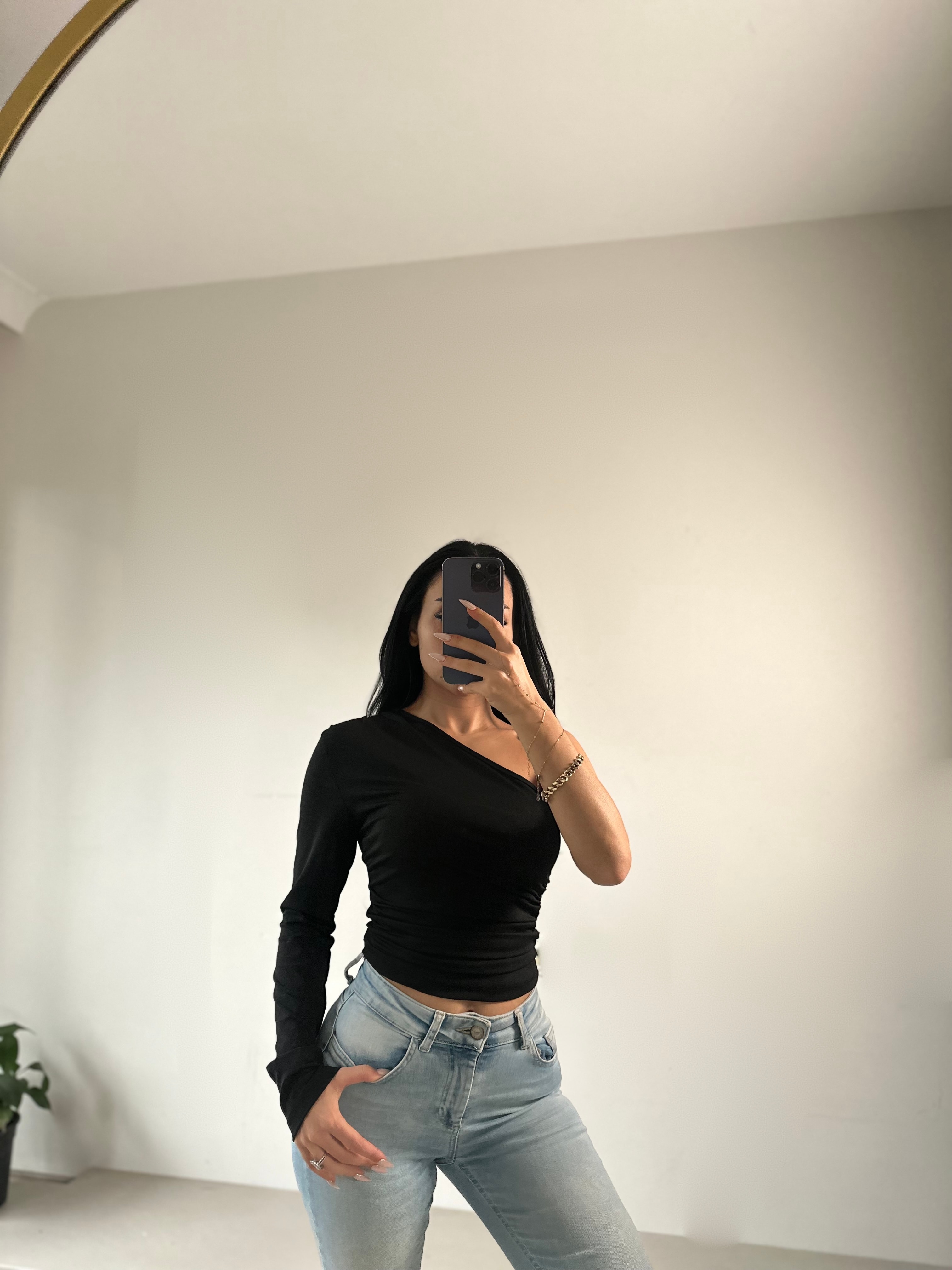 Siyah