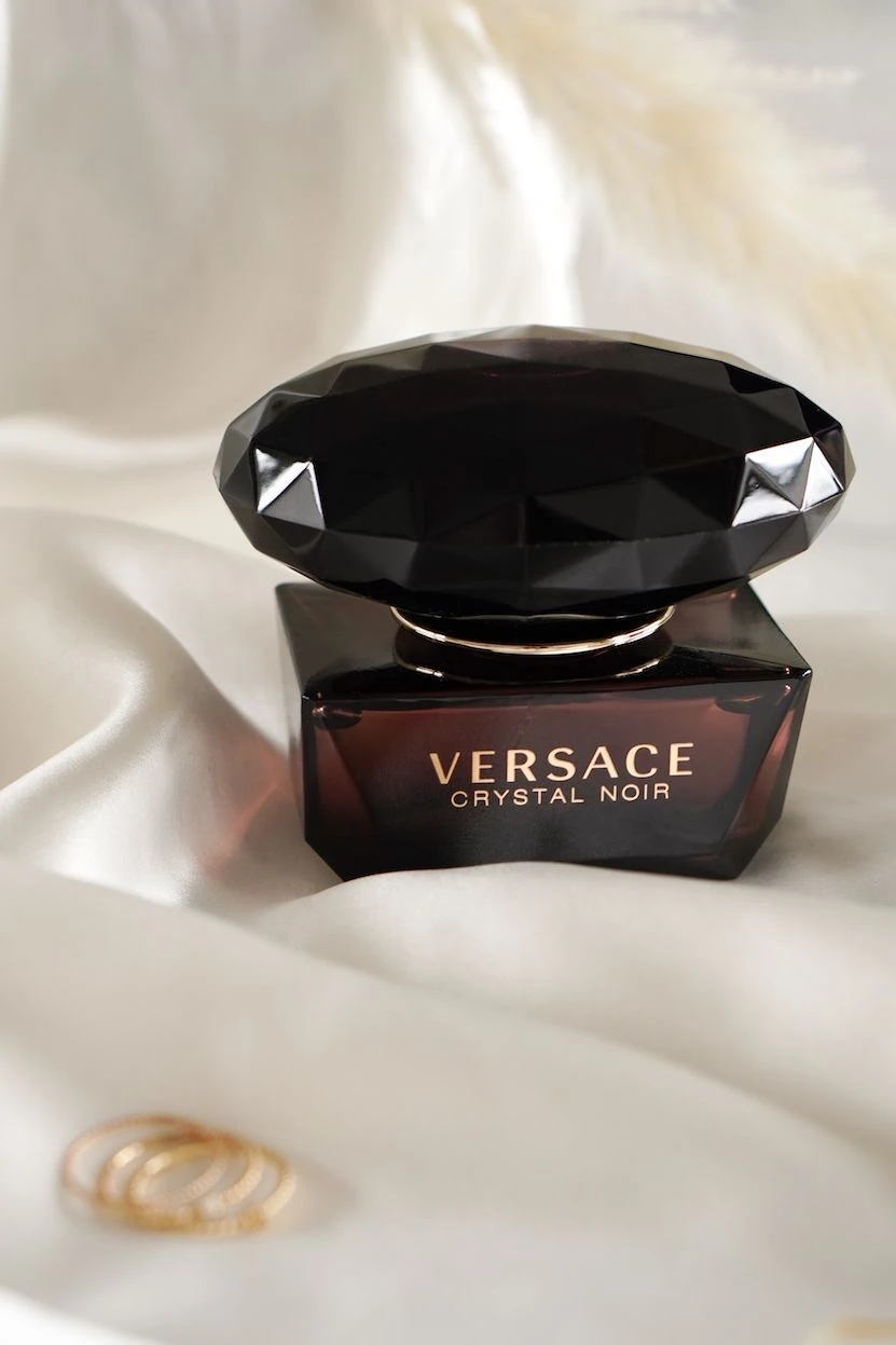 Versace Crystal Noir Parfüm