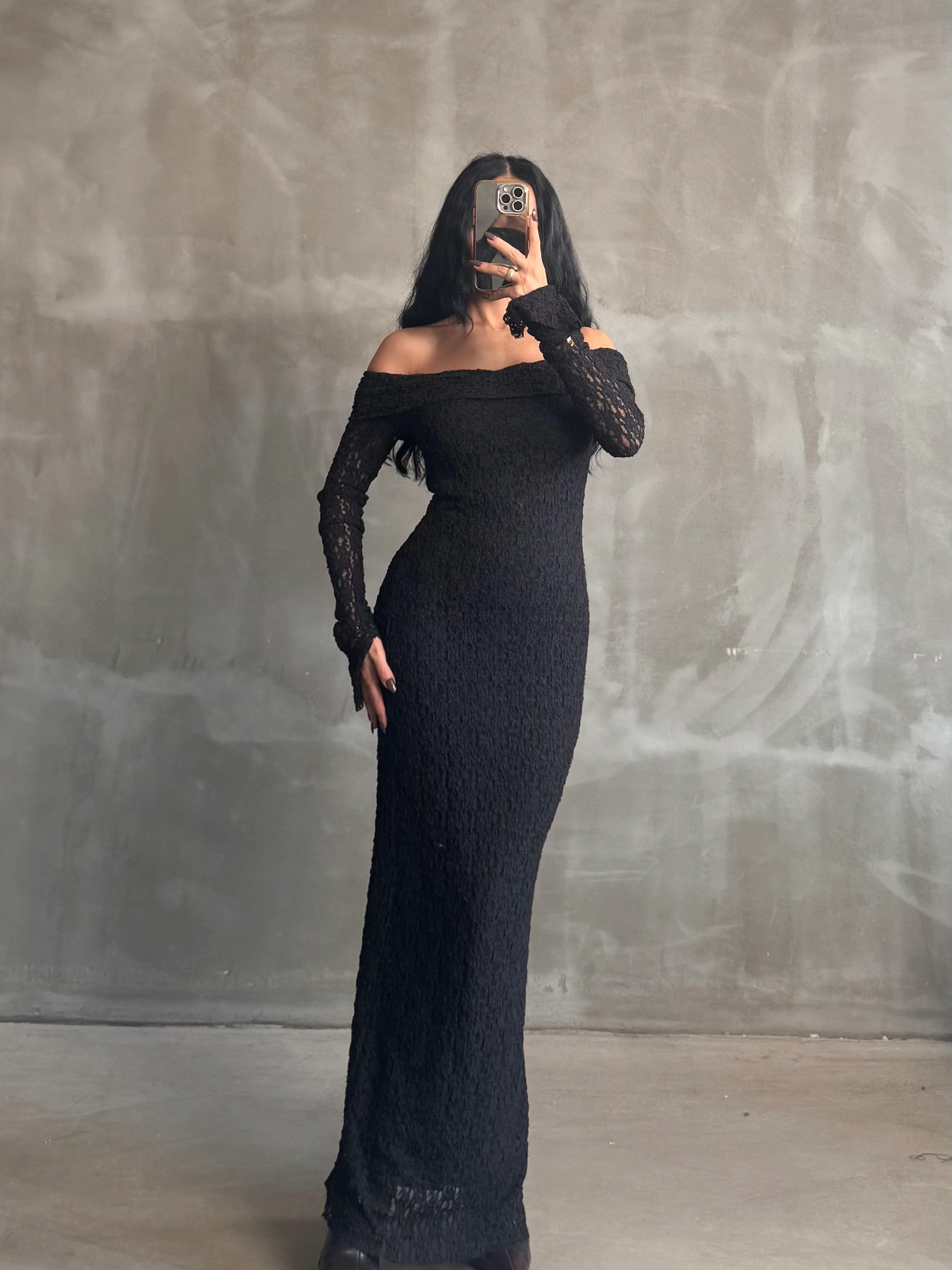 Madonna Yaka Dantel Elbise Siyah