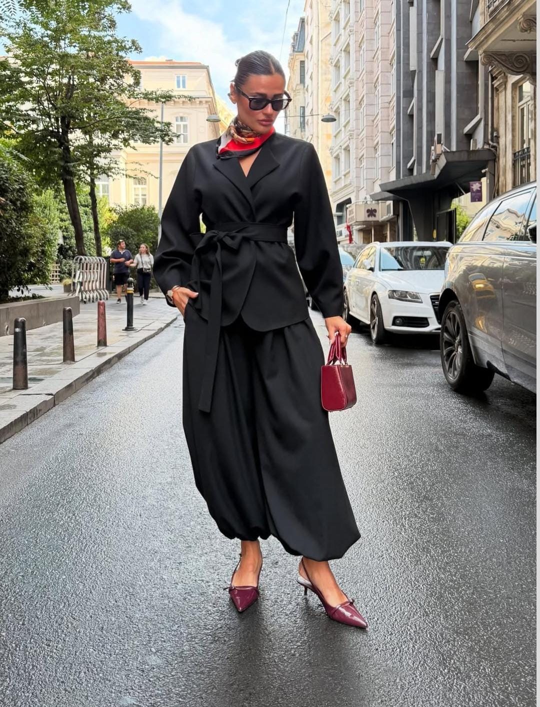 KUŞAKLI ASTARLI BLAZER ŞALVARLI TAKIM - Siyah