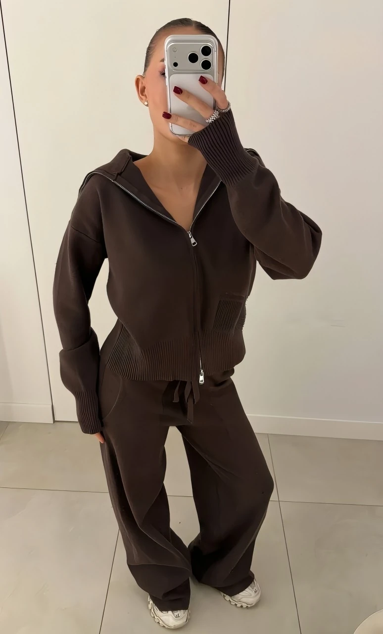 ÇİFT FERMUARLI TRİKO TAKIM