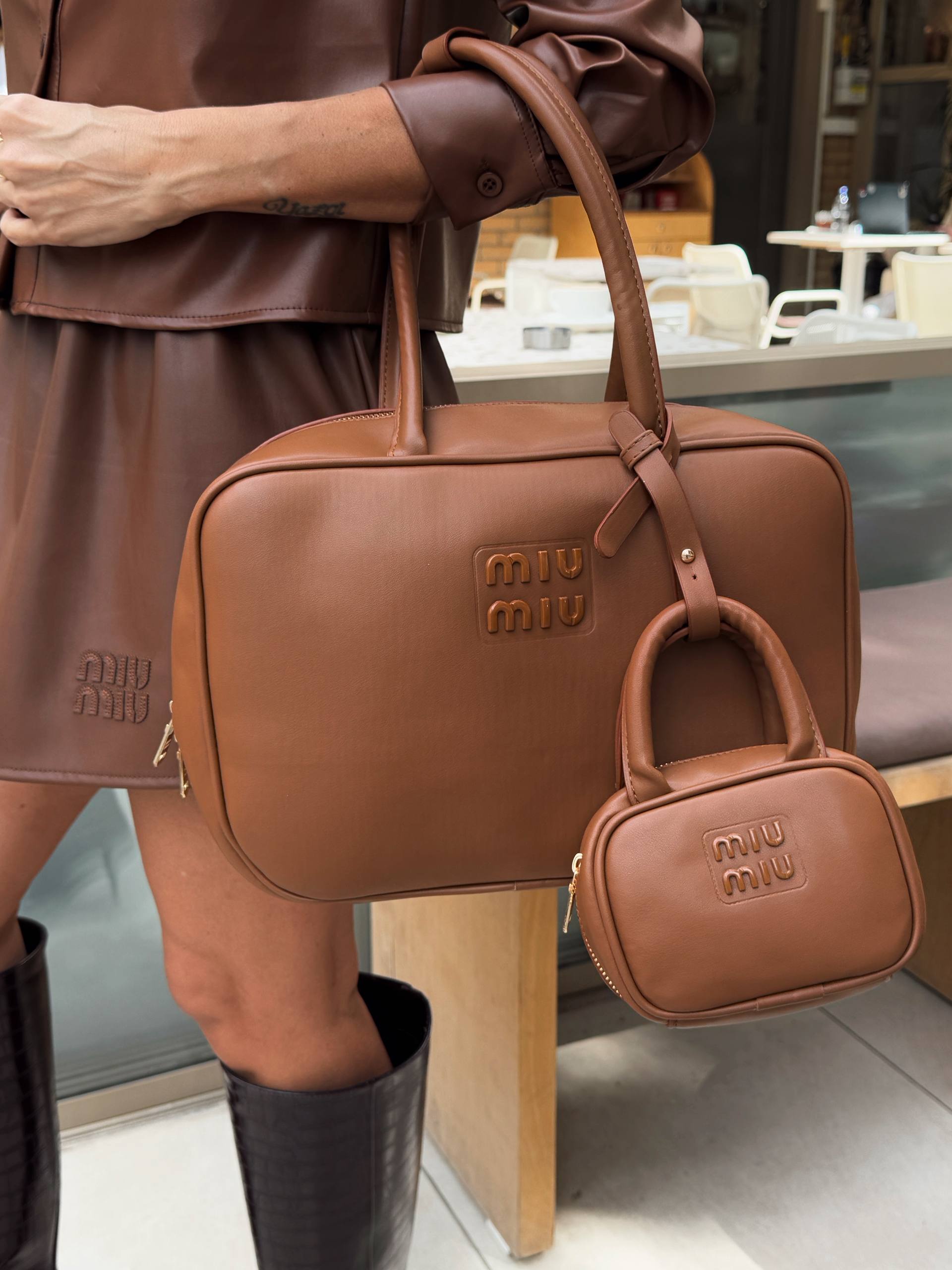 DERI MARKA MODEL ÇANTA