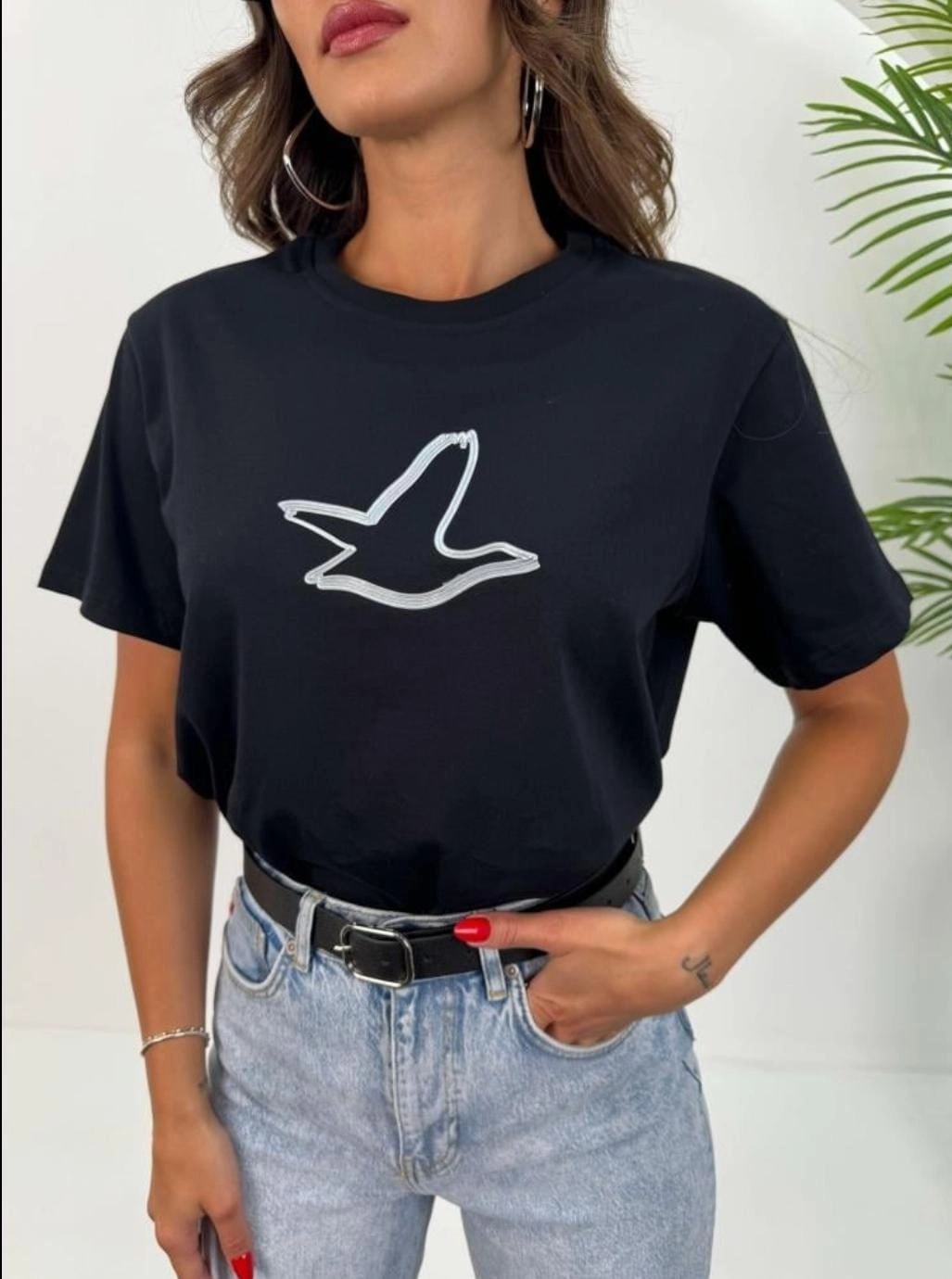 kabartma baskılı tshirt