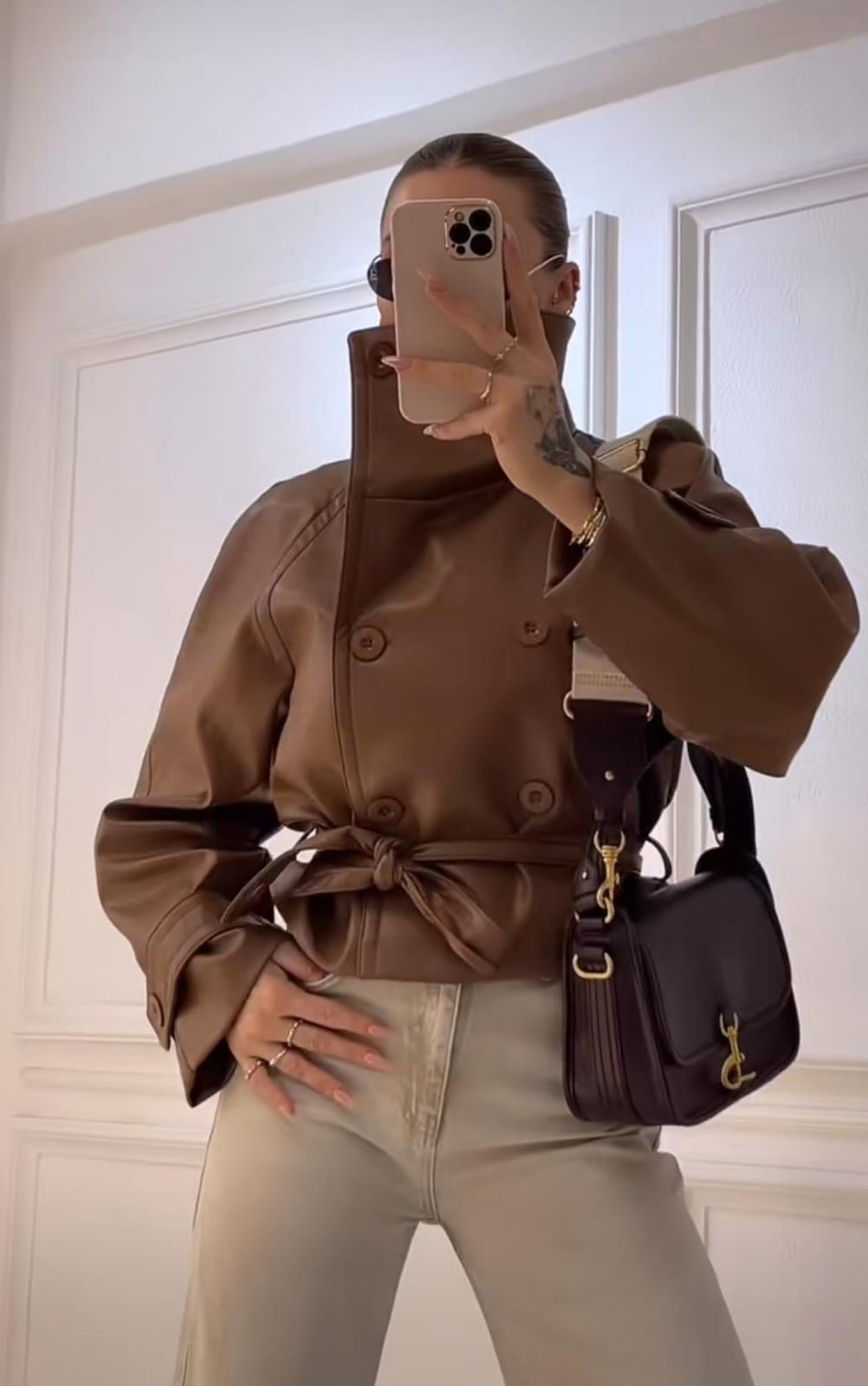 DİK YAKA ASTARLI DERİ TRENCOAT - Kahve