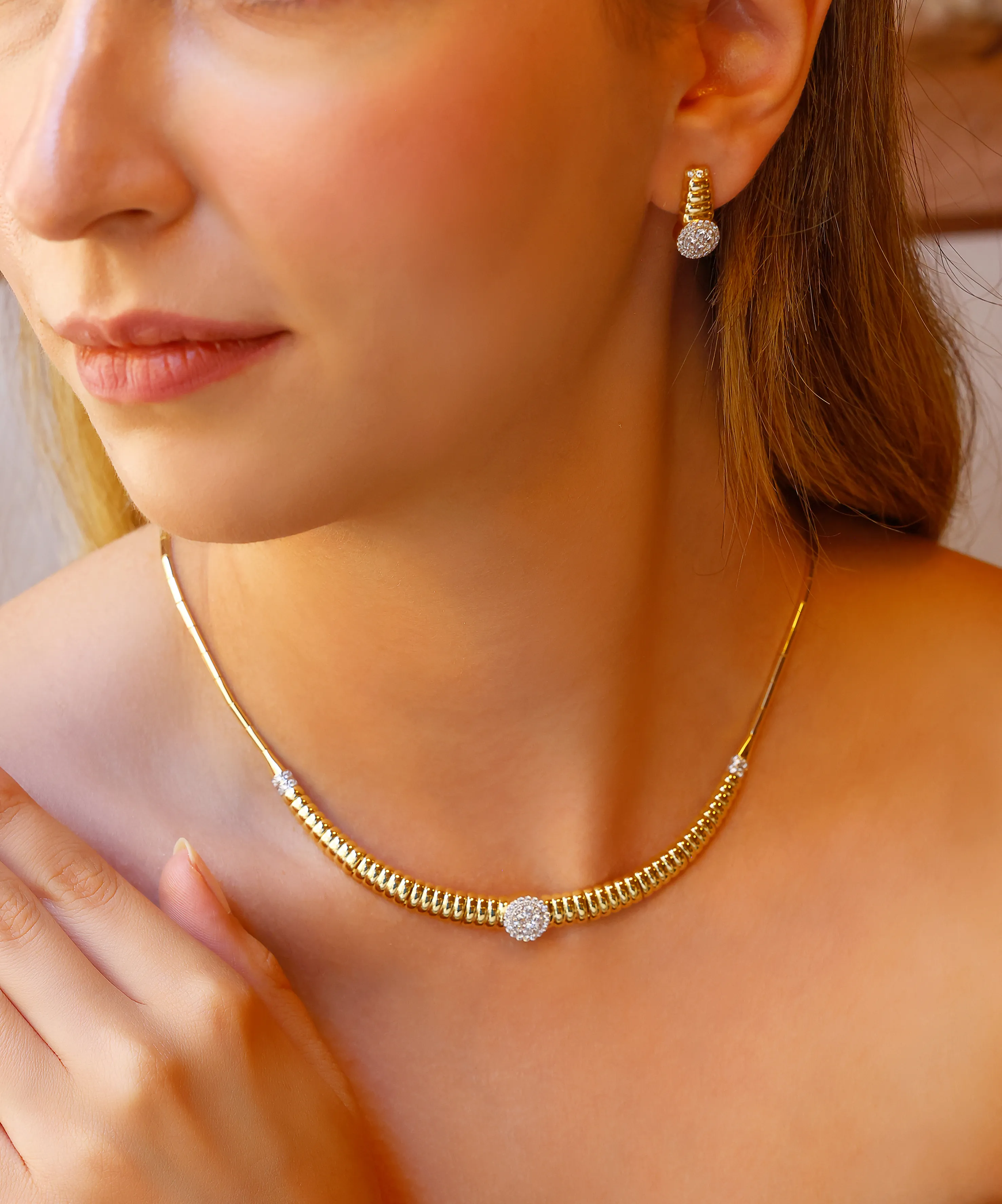 Altın Taşlı Gerdanlık