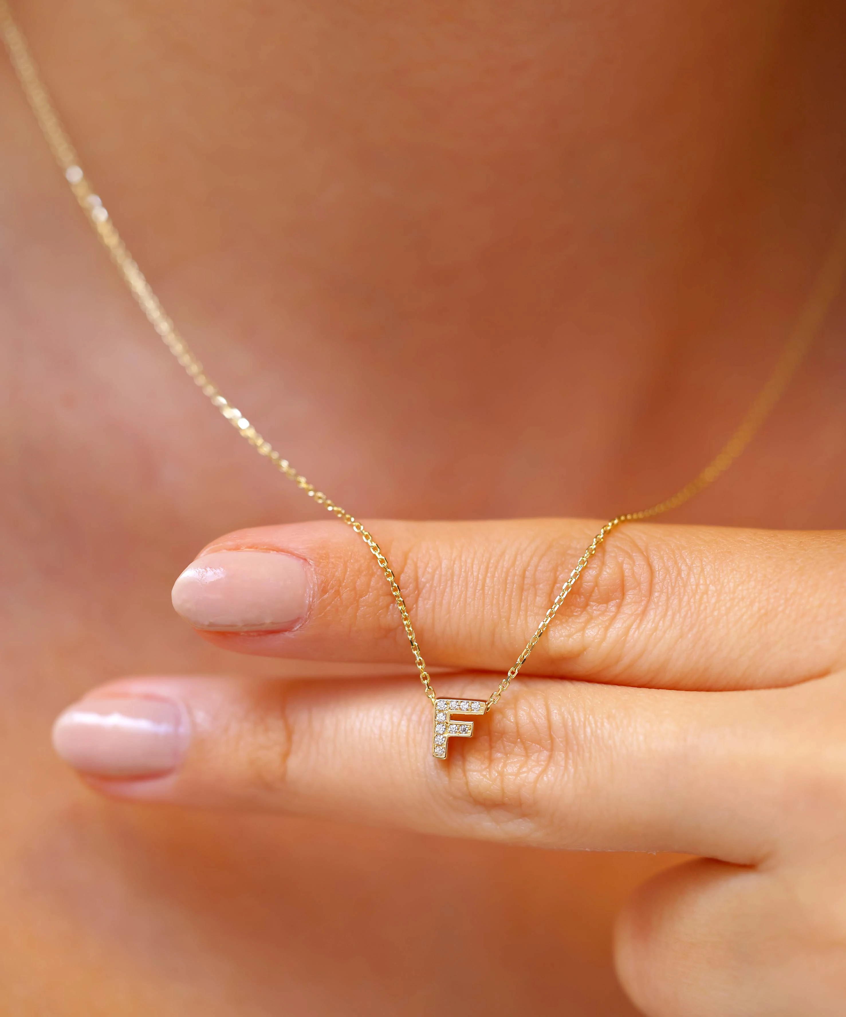 Altın Taşlı F Harf Kolye