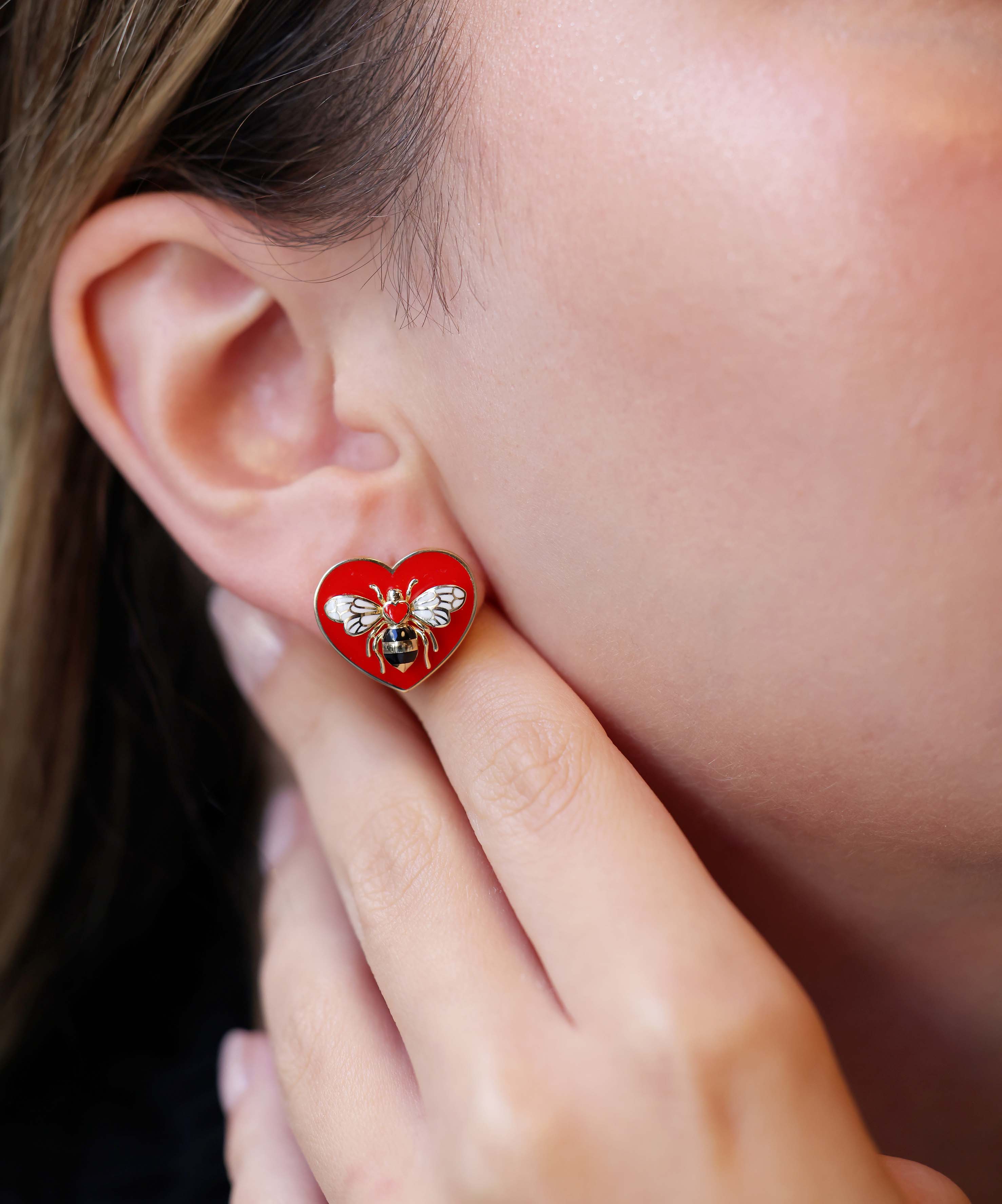 Bee Mine Altın Kırmızı Kalp Küpe