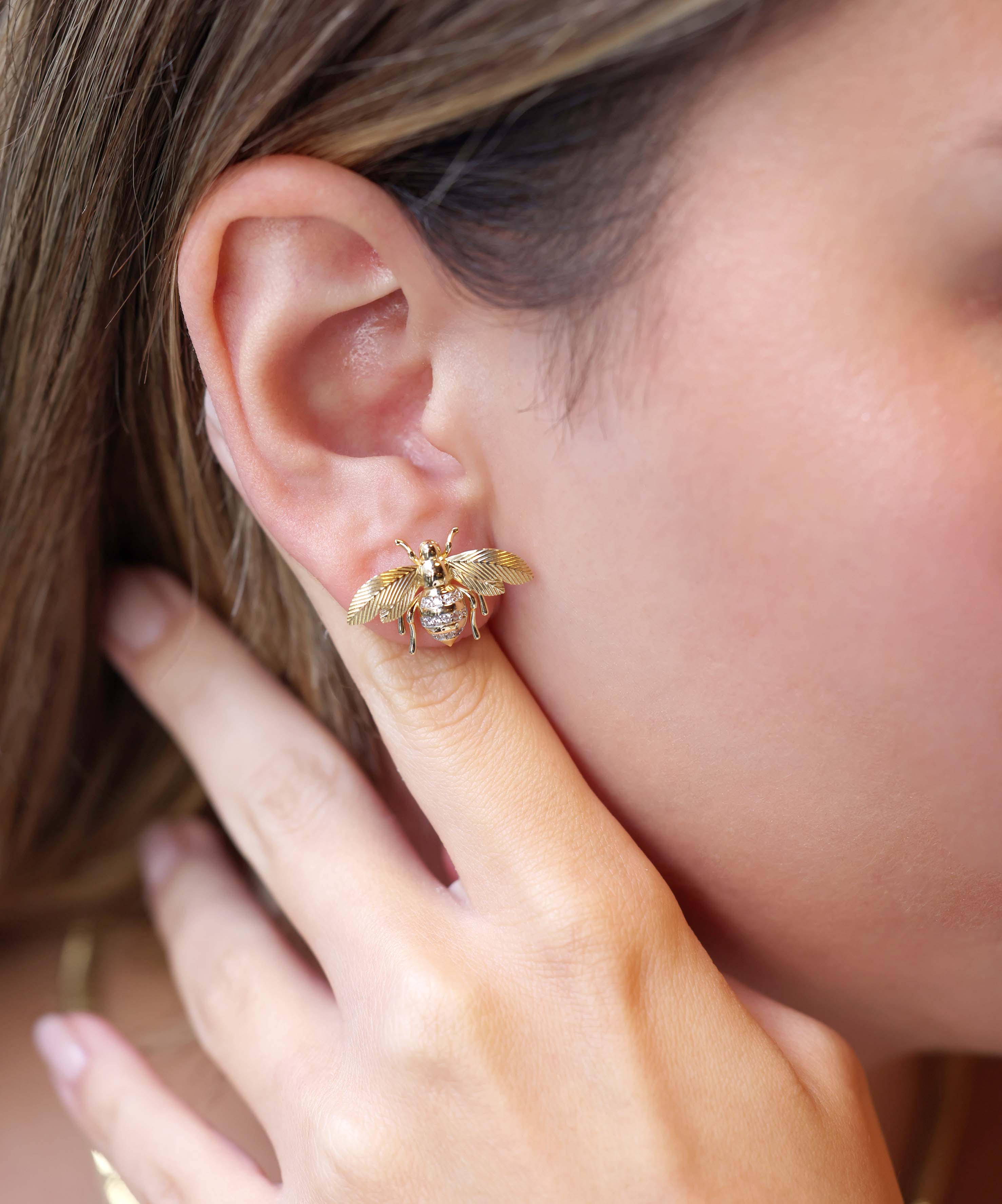 Bee Mine Altın Arı Küpe