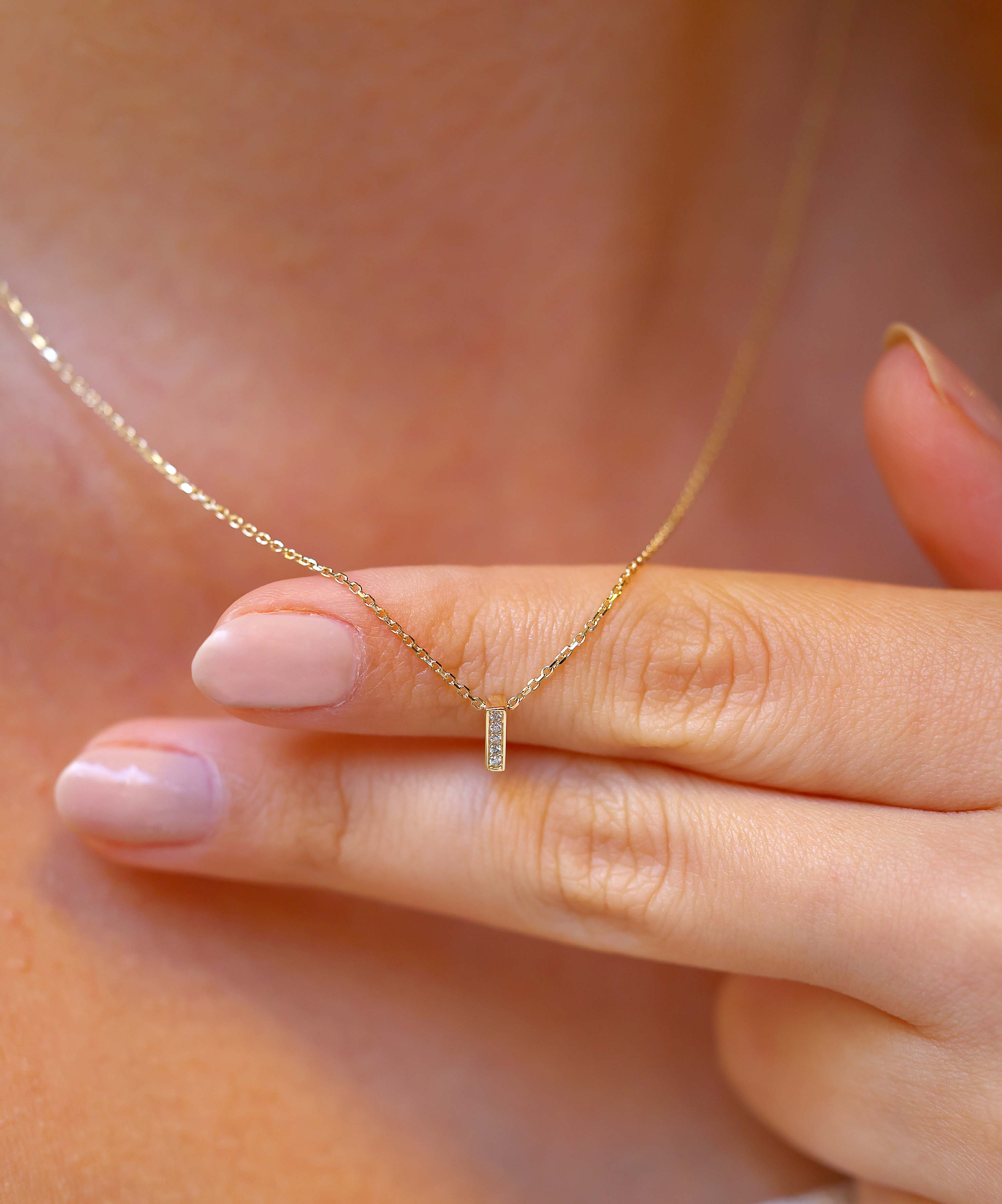 Altın Taşlı I Harf Kolye