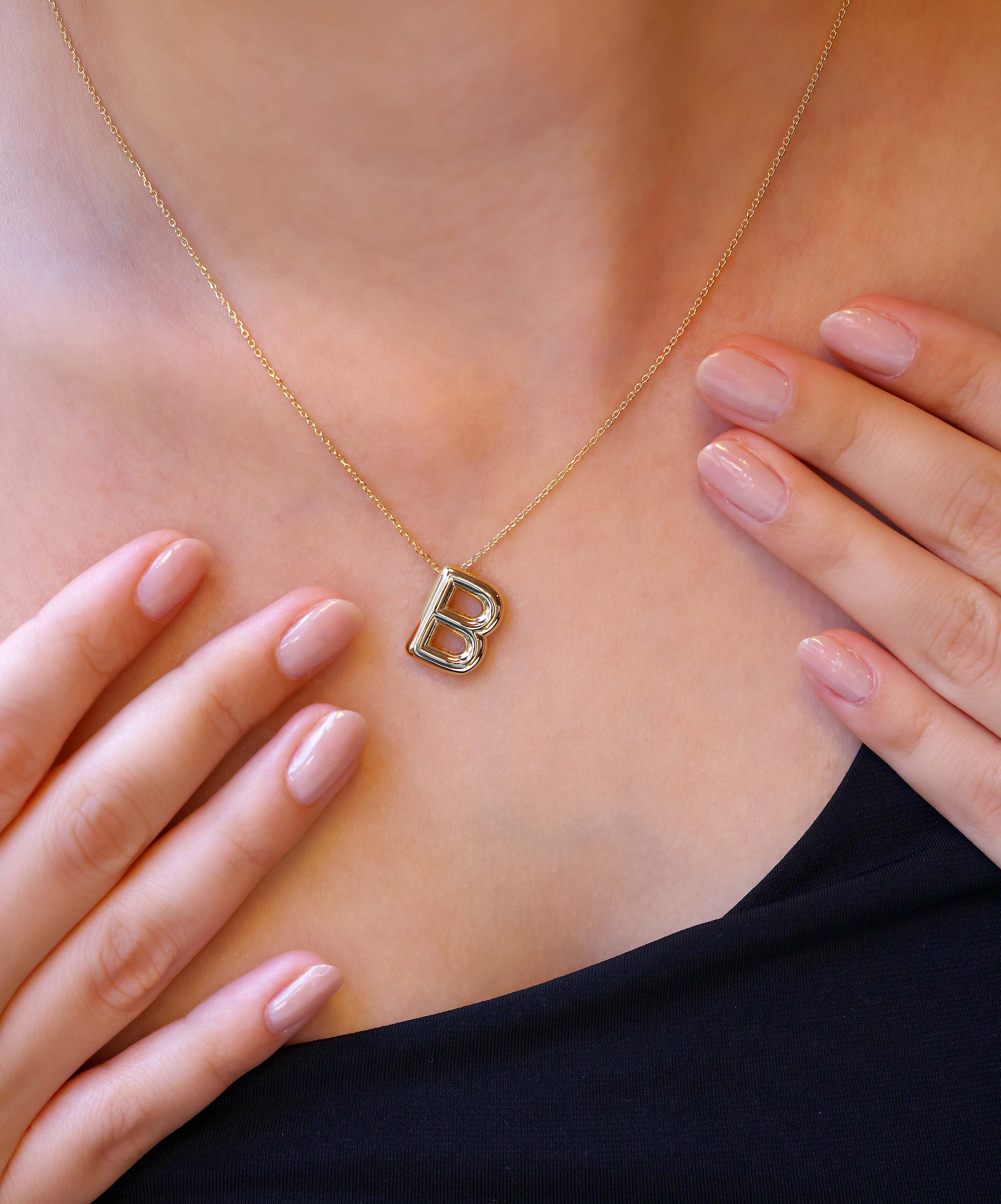 Altın Balon B Harf Kolye