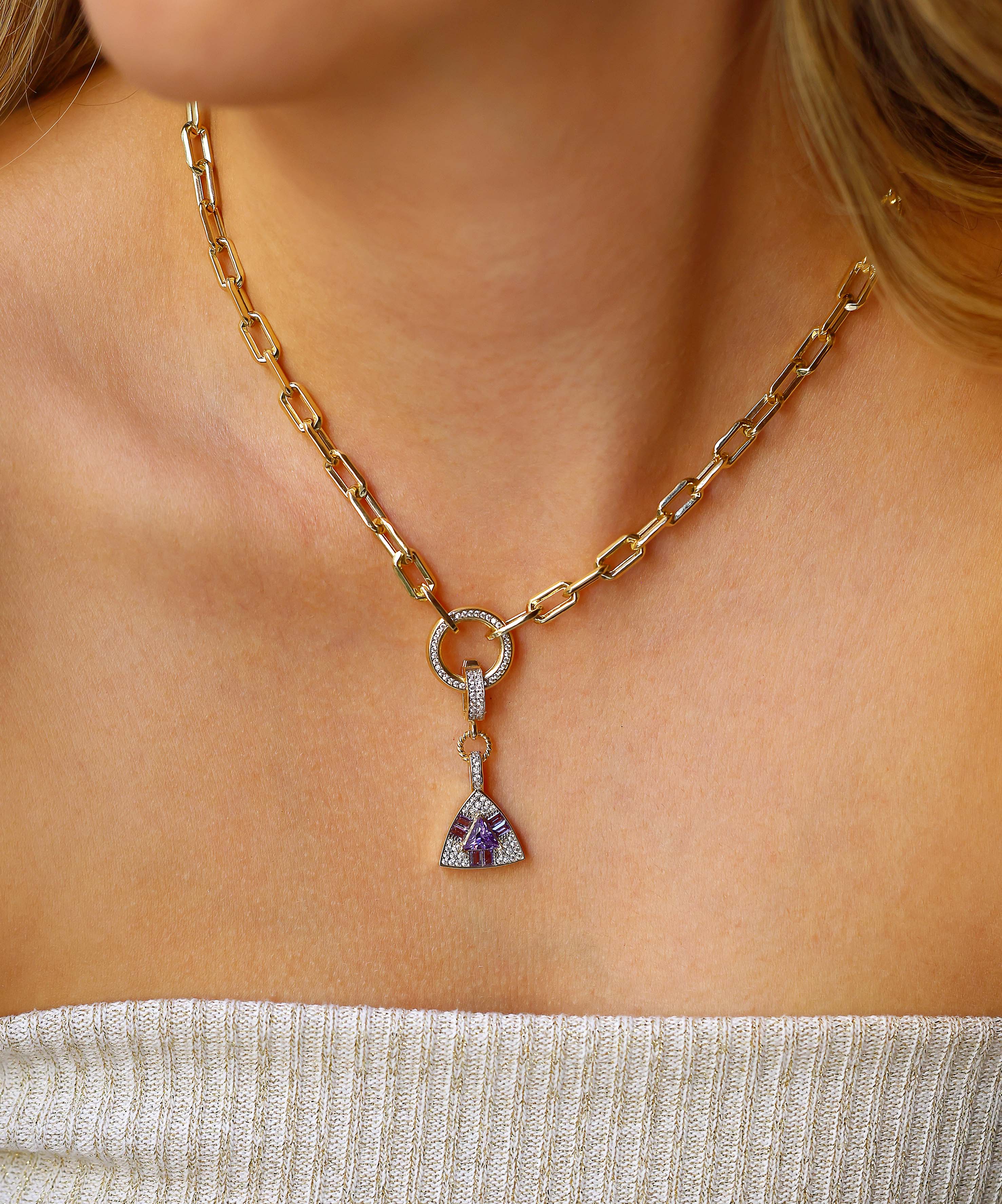 Altın Mor Taşlı Üçgen Kolye Ucu