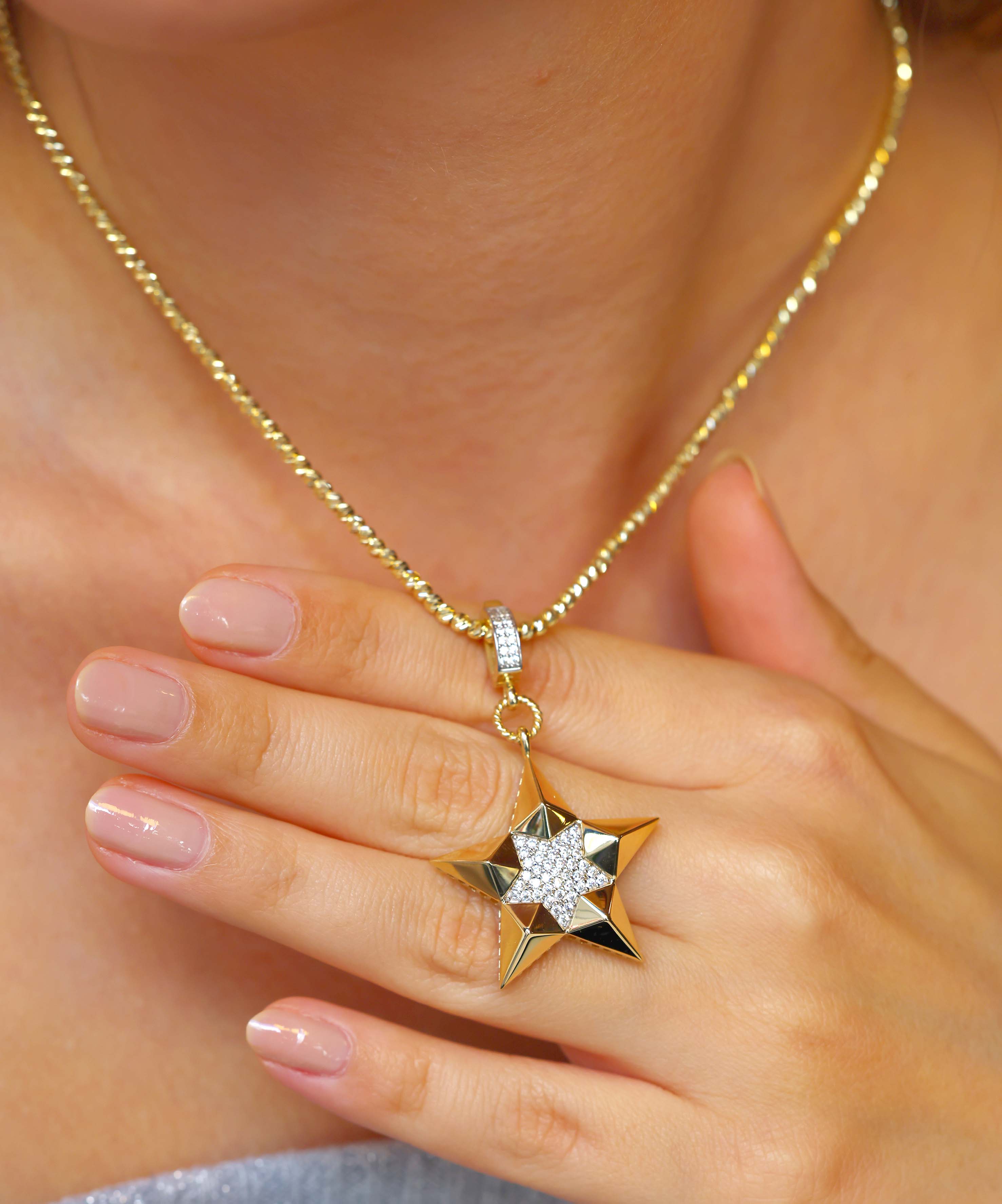 Altın Taşlı Yıldız Kolye Ucu