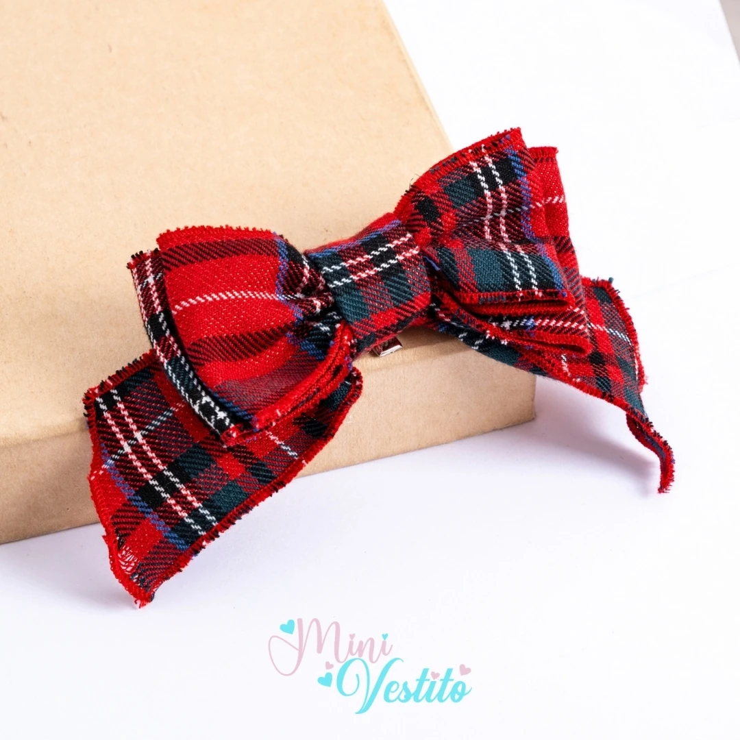 Sally Ayıcık Desenli İçi Gömlekli Tokalı Elbise