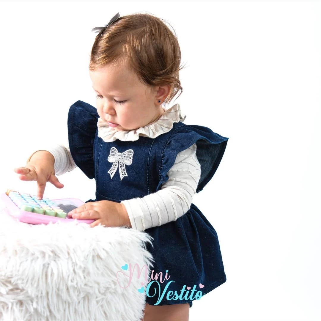 Taşlı Fiyonk Desenli Denim Romper