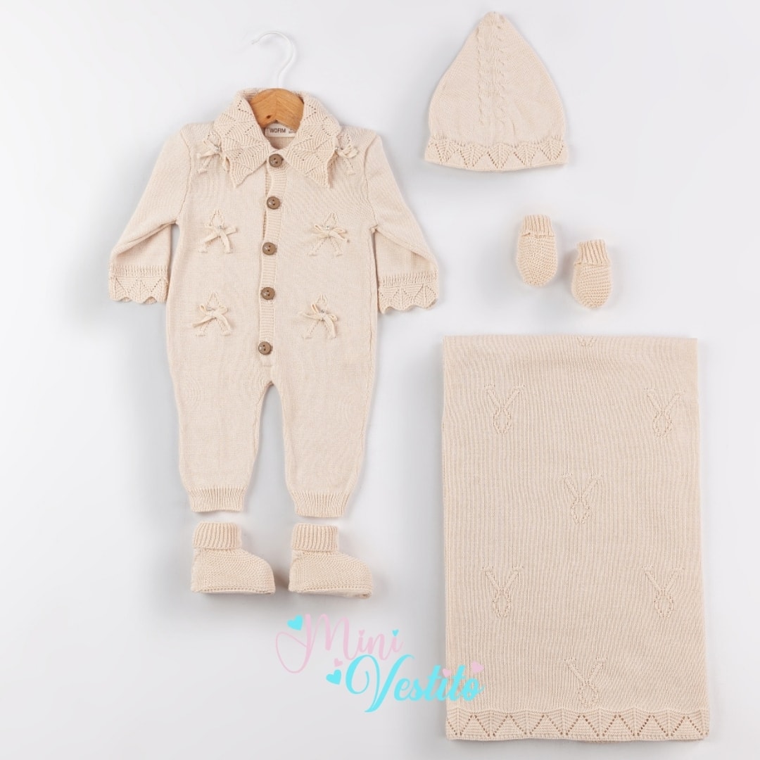 “Soft Elegance Triko 5’li Yenidoğan Seti – %100 Pamuk” 🧸✨