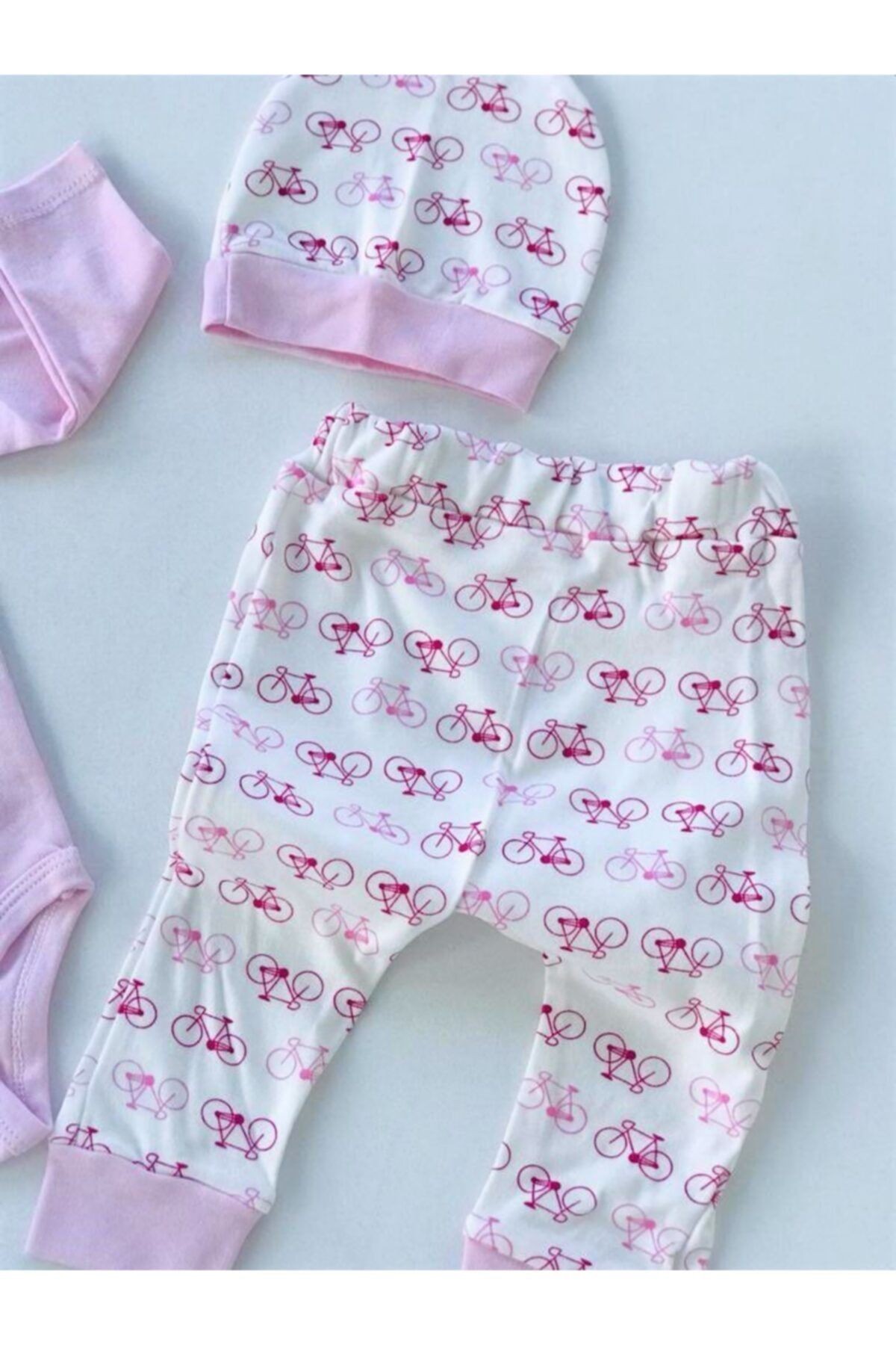 Kız Bebek Pembe Bisiklet Baskılı Şapkalı 3'lü Set