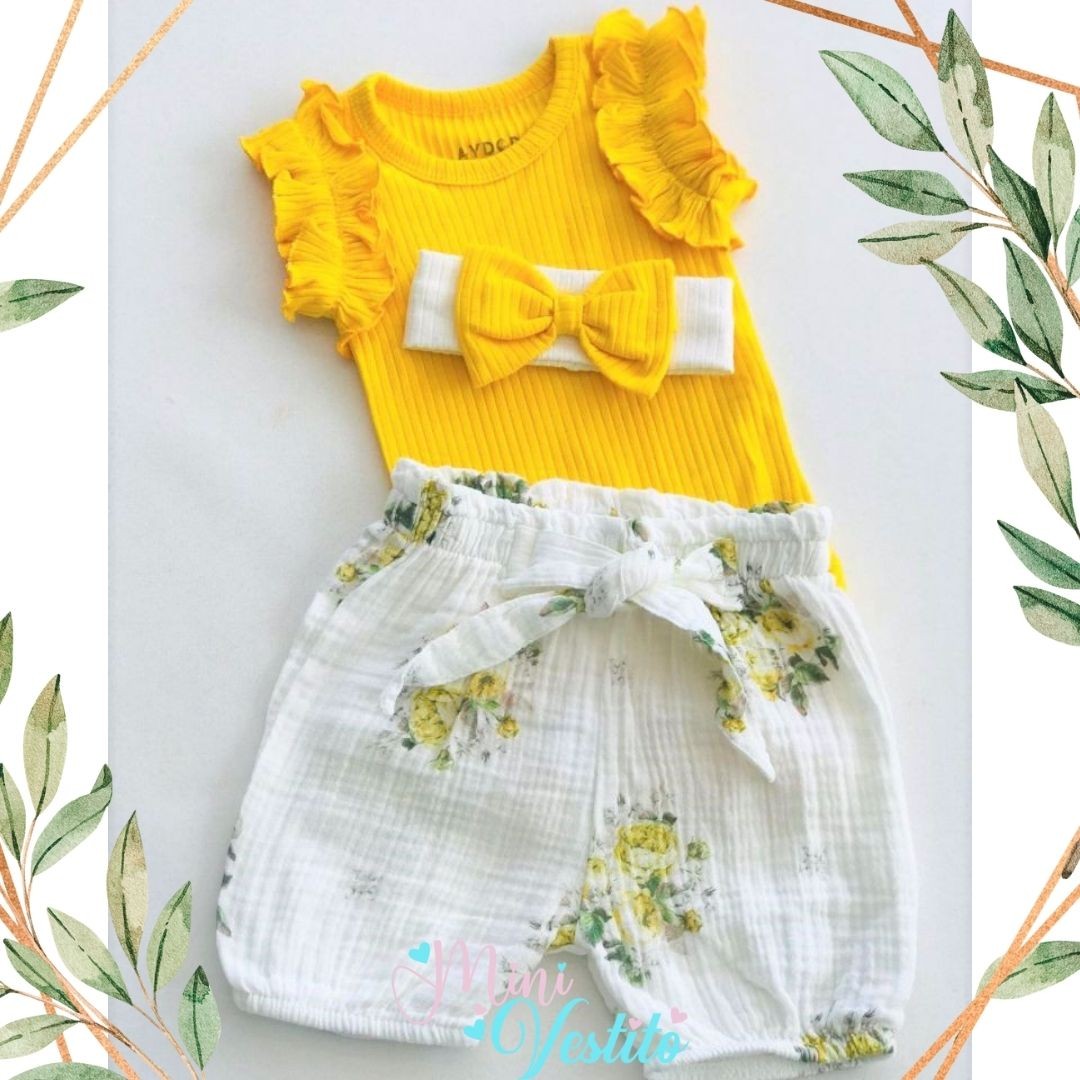 Organic Muslin Şortlu Çicek Desenli Fırfır Kollu Bandanalı 3 Parça Takım