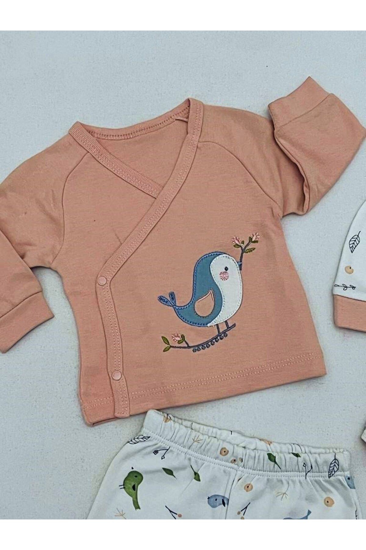 Daldaki Kuş Desenli Şapkalı Eldivenli Patikli 5 Li Set