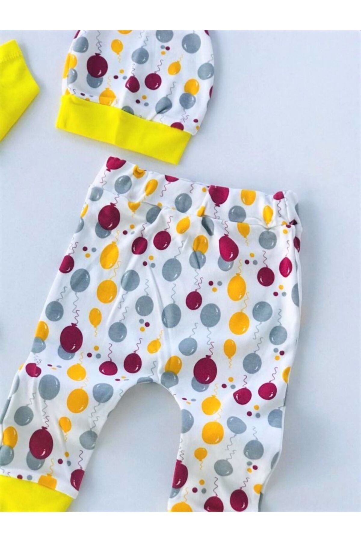 Unisex Bebek Sarı Renkli Balon Desenli Şapkalı Set 3'lü