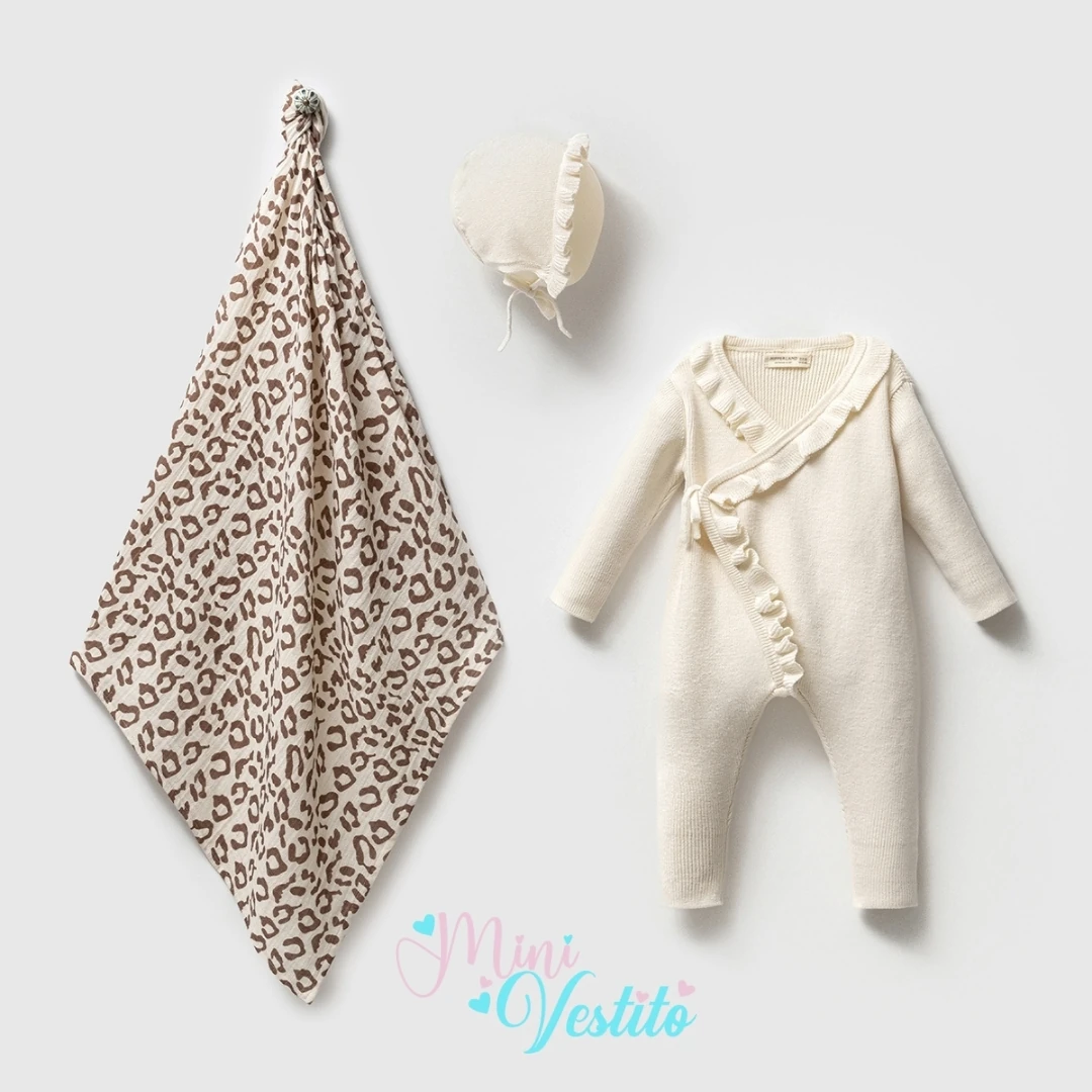 Kruvaze Fırfırlı Triko Tulumlu Leopar Desen Muslin Battaniyeli 3 Lü Set