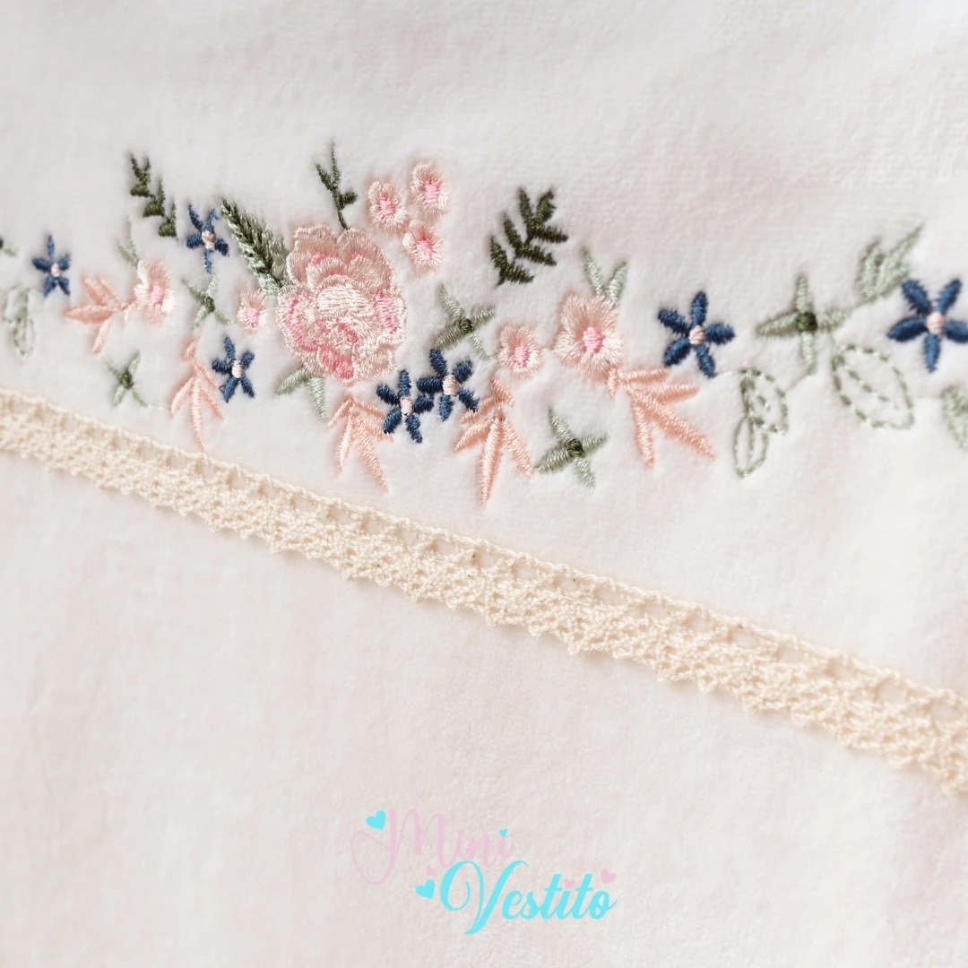 Sıra Çiçek Desenli % 100 Pamuk Kadife 5 Li Hastane Çıkışı