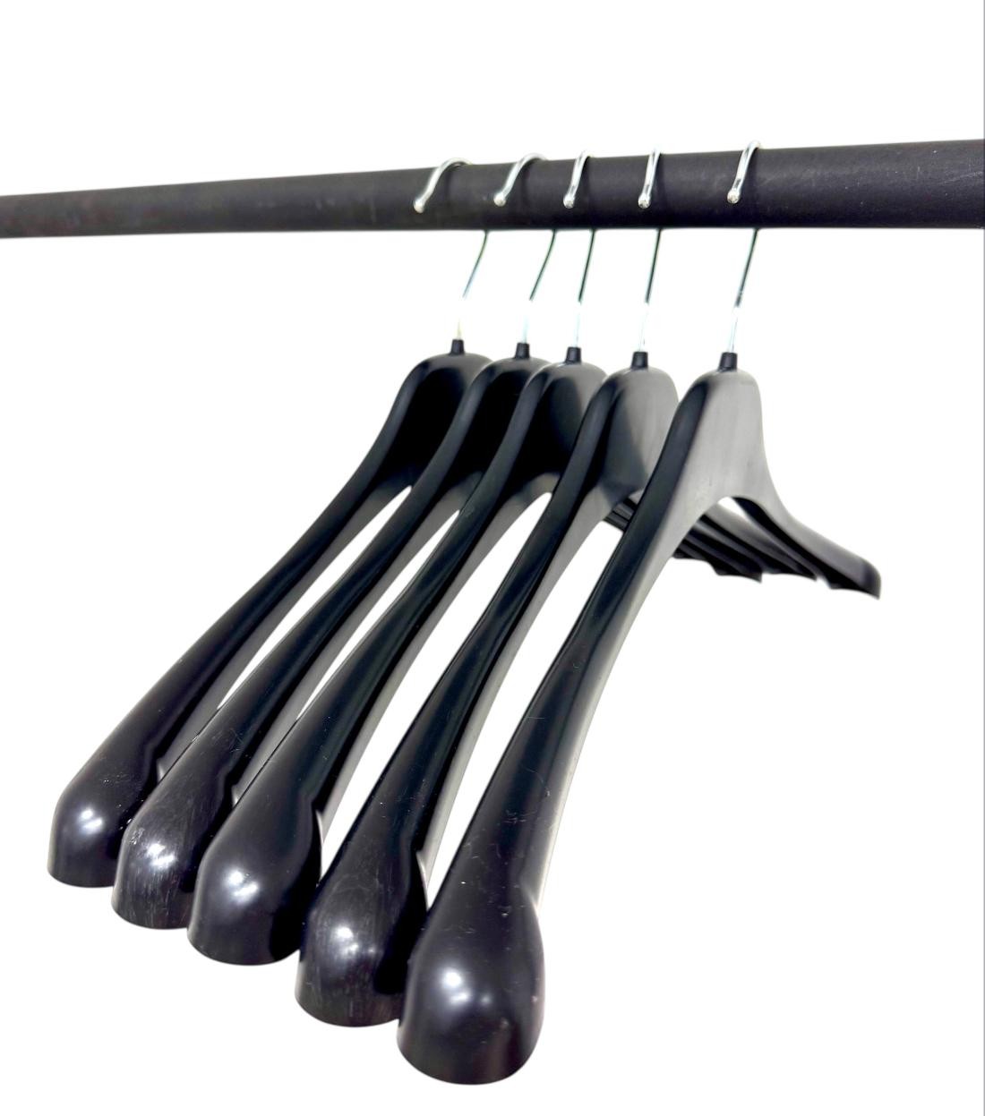 Mod42 Plastik Ceket Askısı