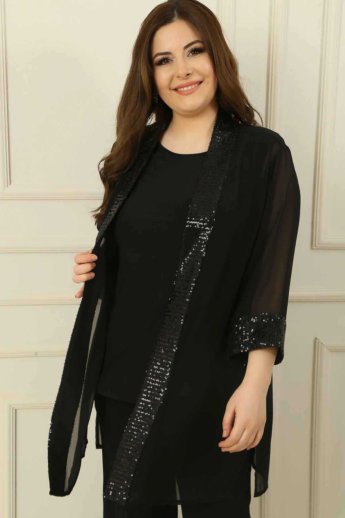 Şal Yaka Pulpayet Detaylı Şifon Ceket İçi Kolsuz Bluz Büyük Beden 2'li Takım