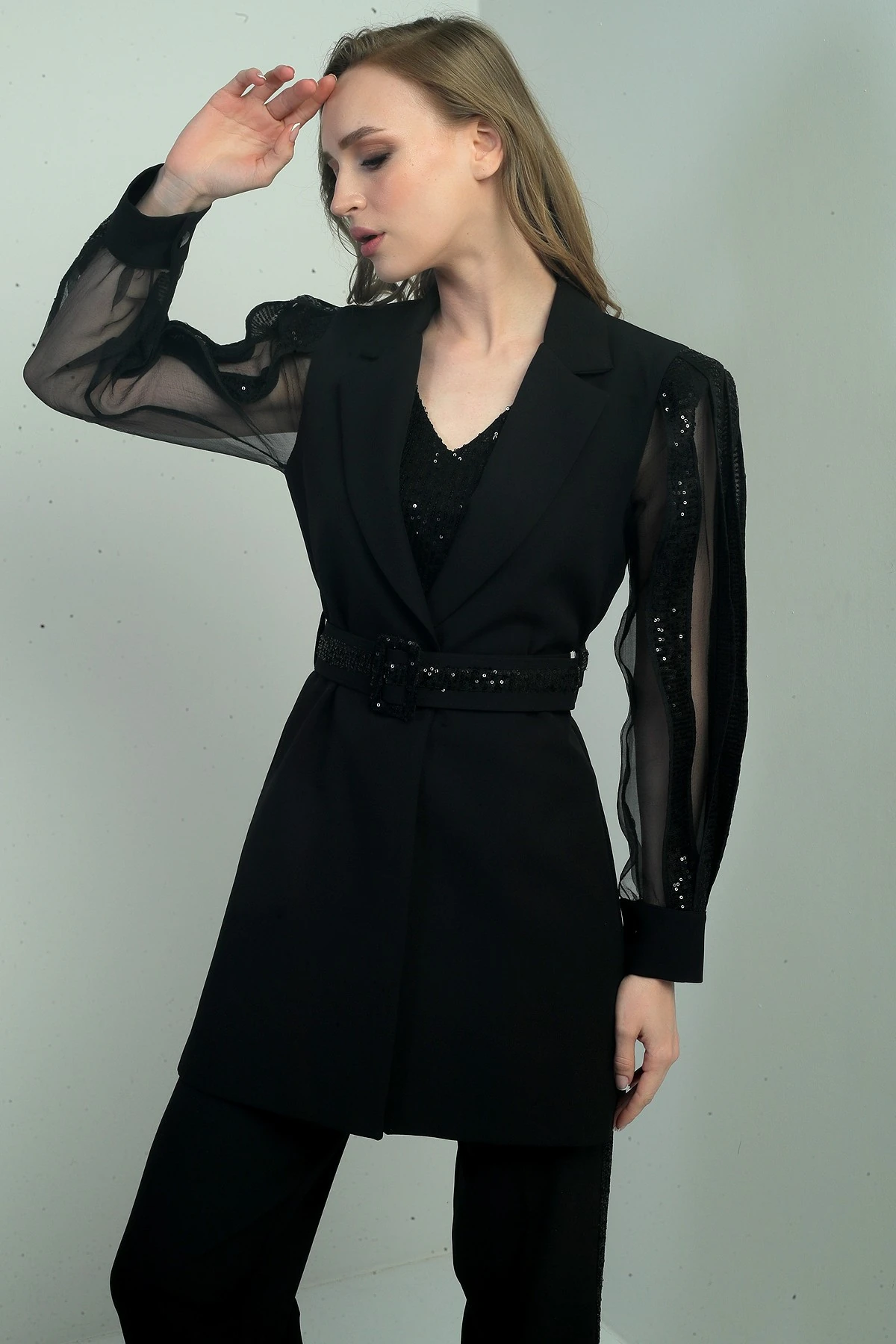 Kadın Kollar Organze Pulpayet Beli Kemerli Astarlı Ceket