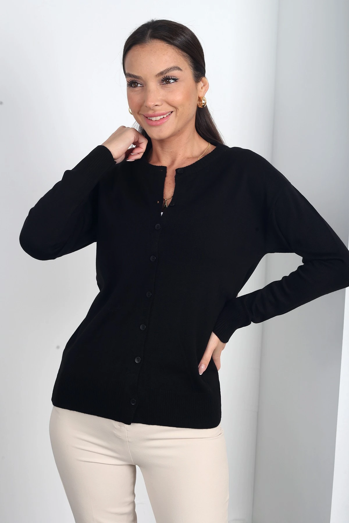 Kadın Önden Düğmeli Hırka