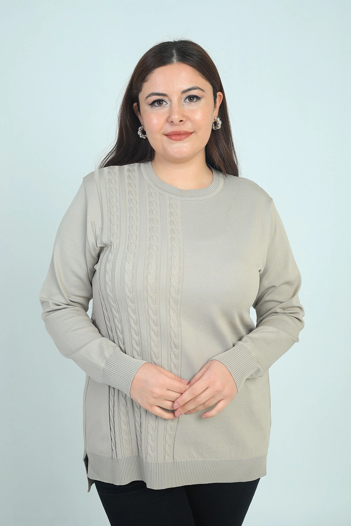 Kadın Tek Taraf Saç Örgülü Büyük Beden Likralı Tunik Bluz