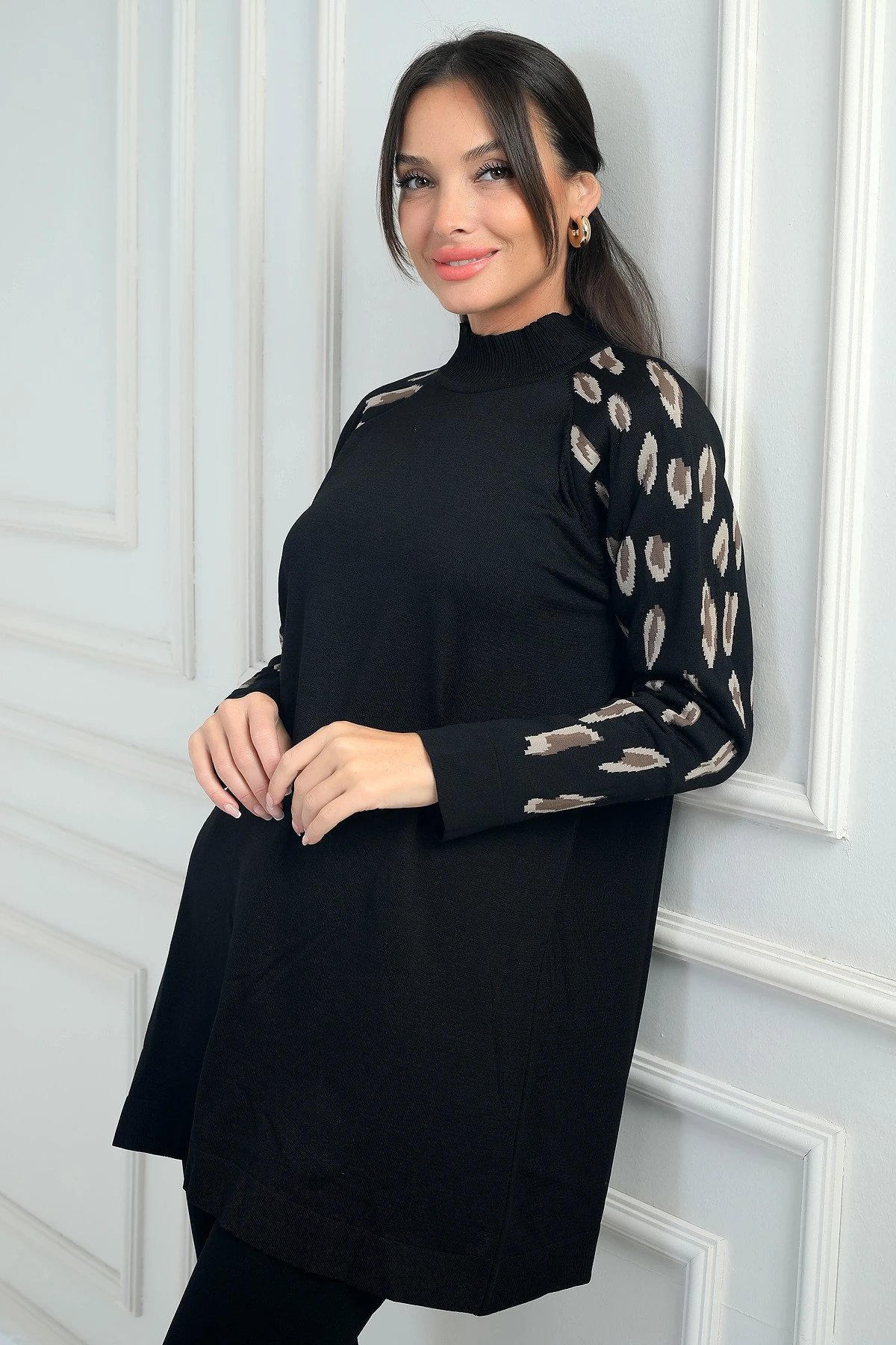 Kadın Kolları Desenli Balıkçı Yaka Tunik