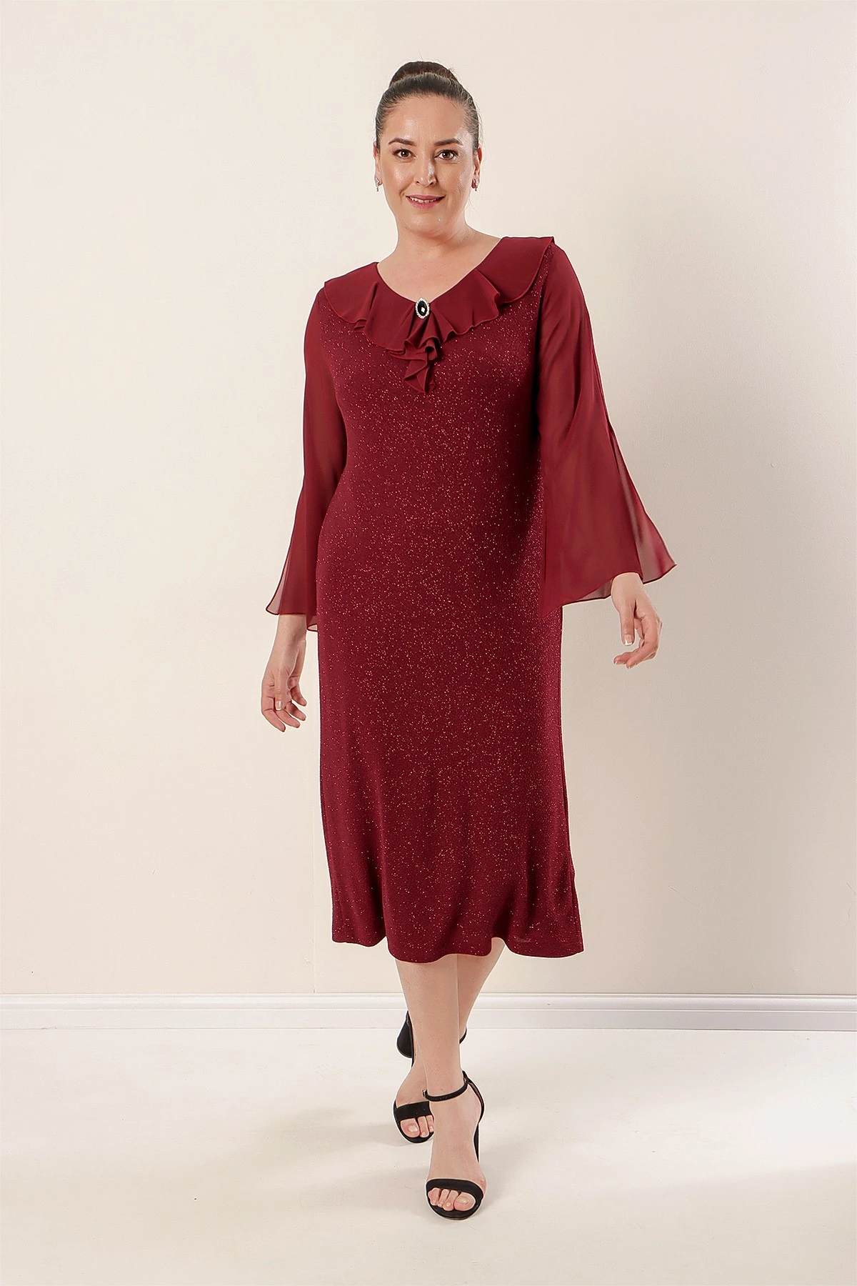 Yaka Ve Kollar Şifon Astarlı Likralı Simli Büyük Beden Elbise