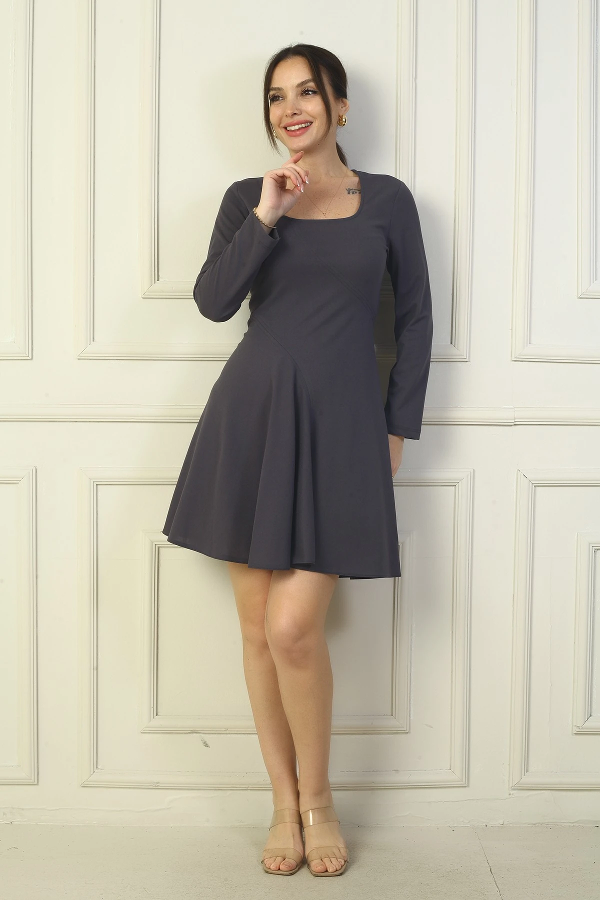 Kadın U Yaka Kısa Krep Elbise