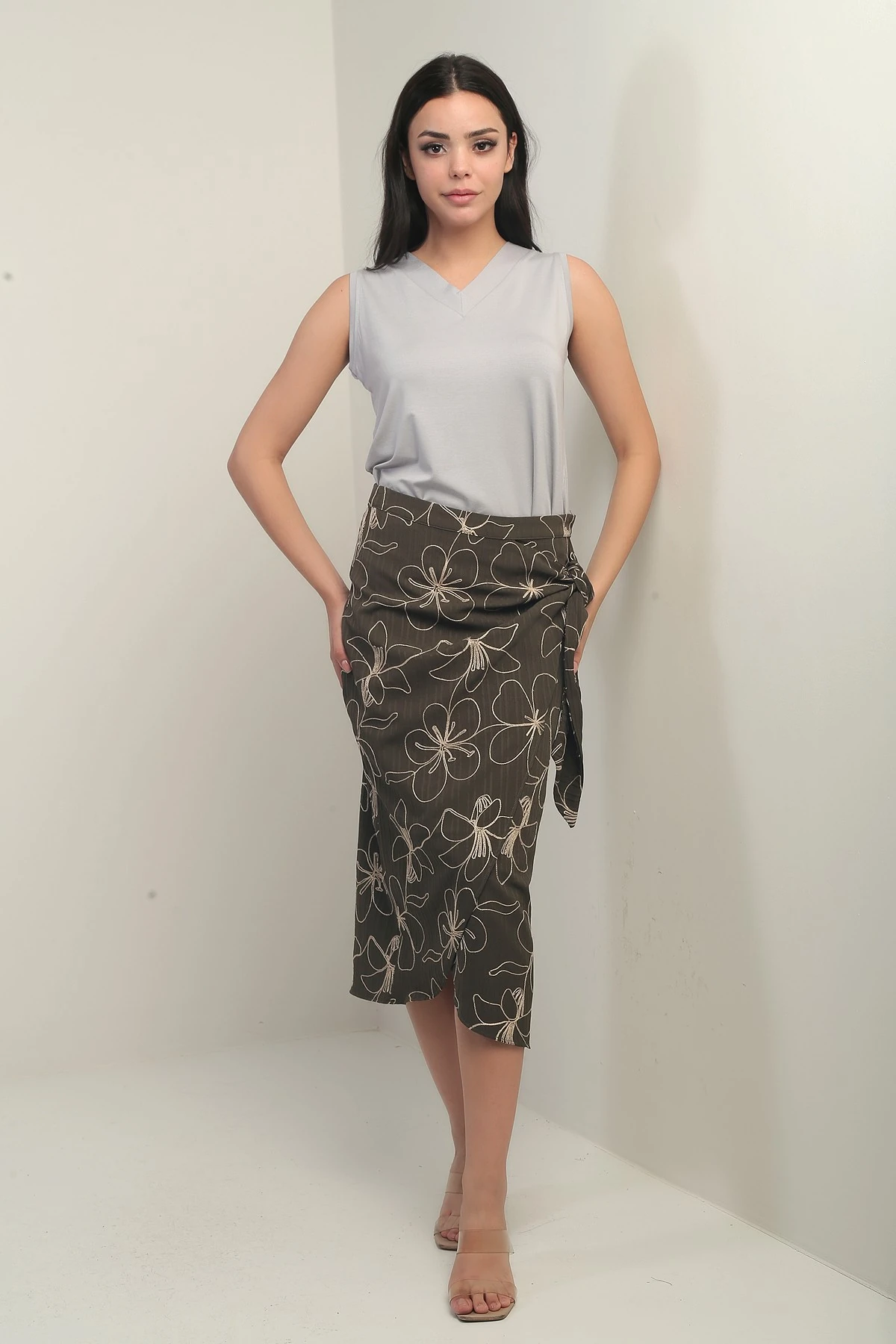 Kadın Yandan Bağlamalı Kordeneli Midi Etek