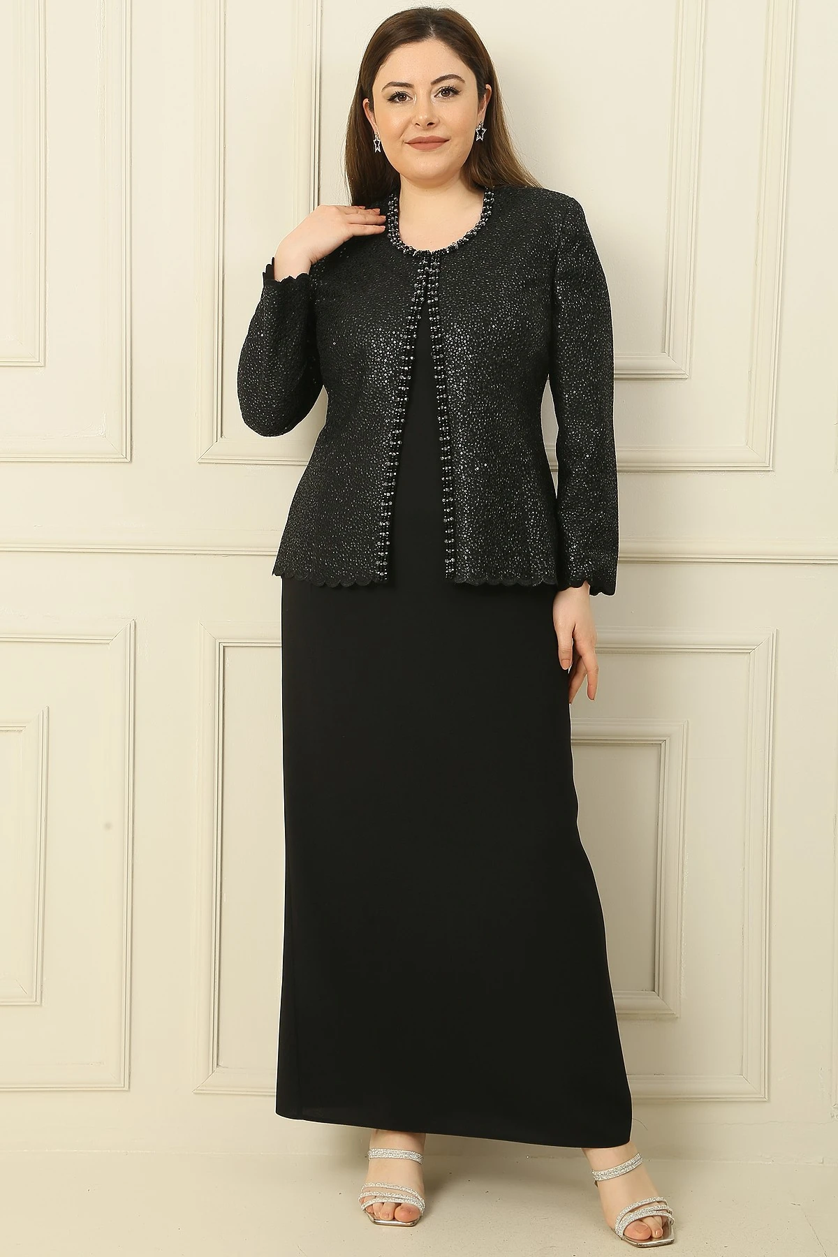 Yaka Taşlı Astarlı Uzun Krep Elbise Pullu Ceket Büyük Beden 2'li Takım