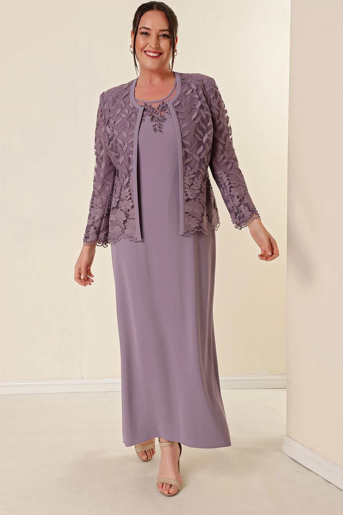 Boncuk İşlemeli Güpürlü Astarlı Elbise Ceket Büyük Beden 2'li Takım